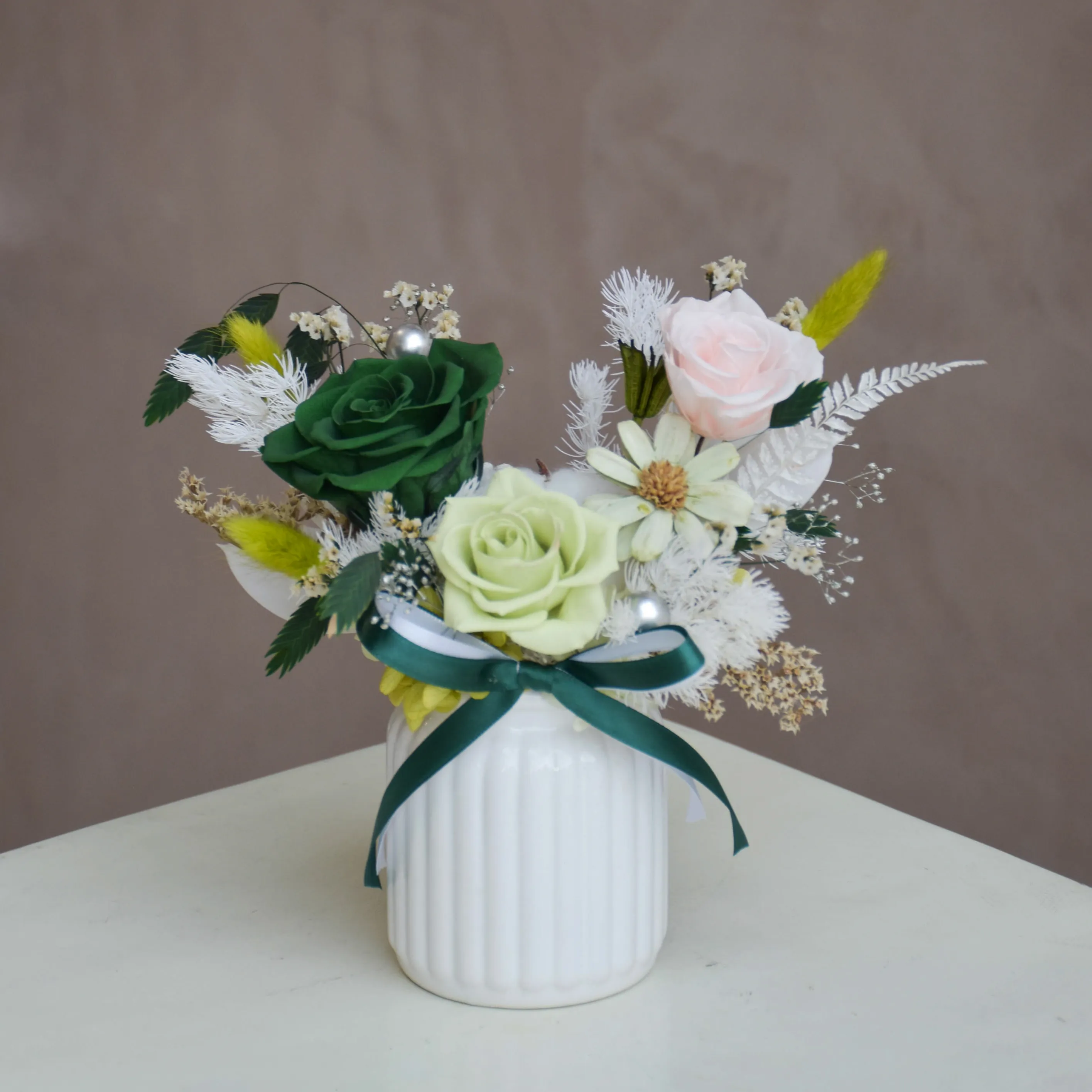 牛奶瓶永生花禮 · 白色花量升級款