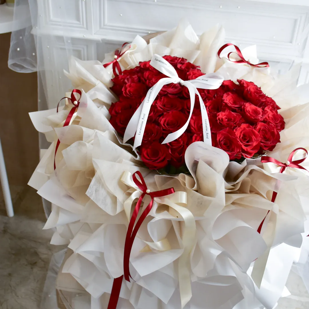 36朵頂級厄瓜多爾玫瑰鮮花束