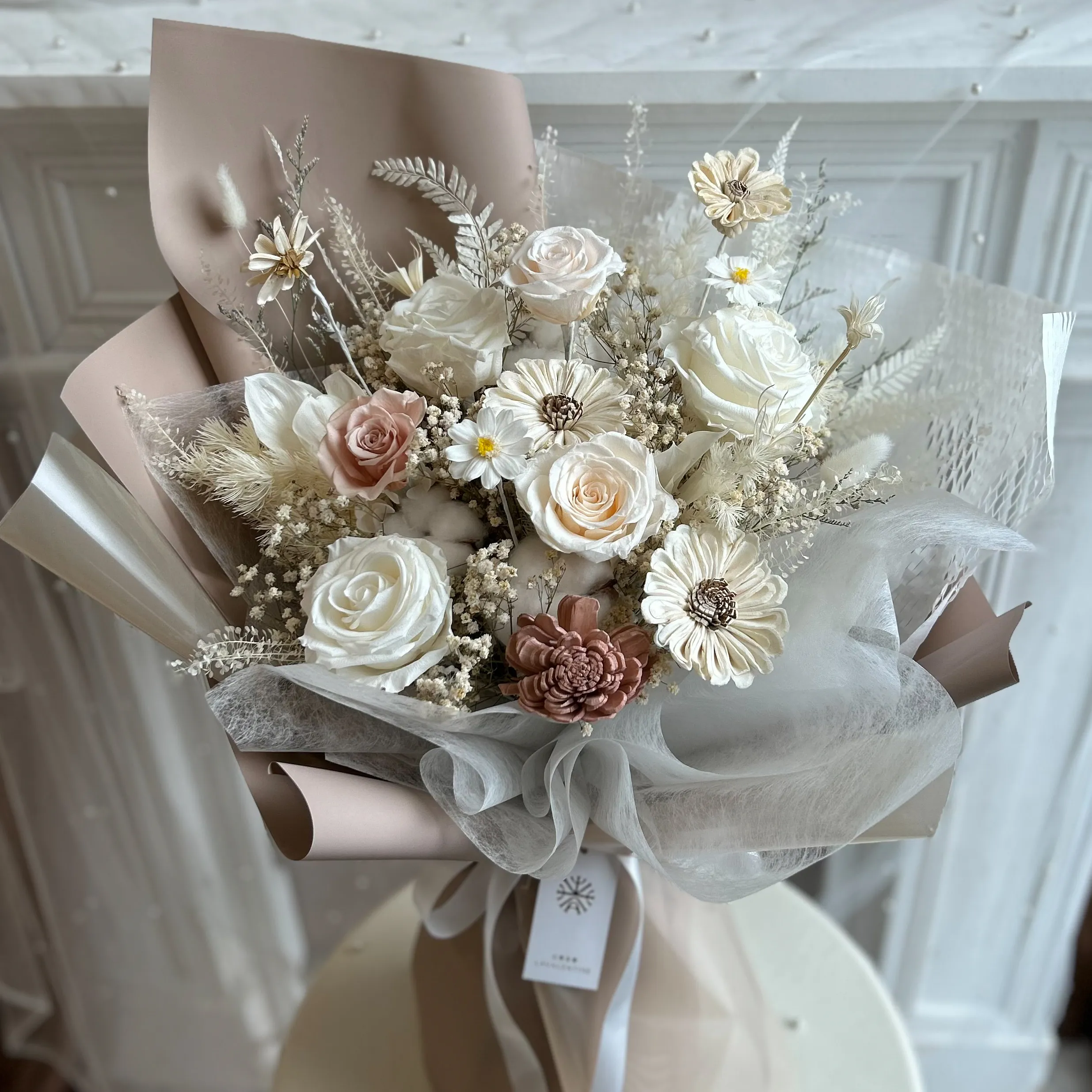 奶白色系永生花束