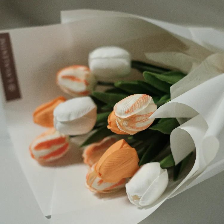 泡泡鬱金香花束_經典款