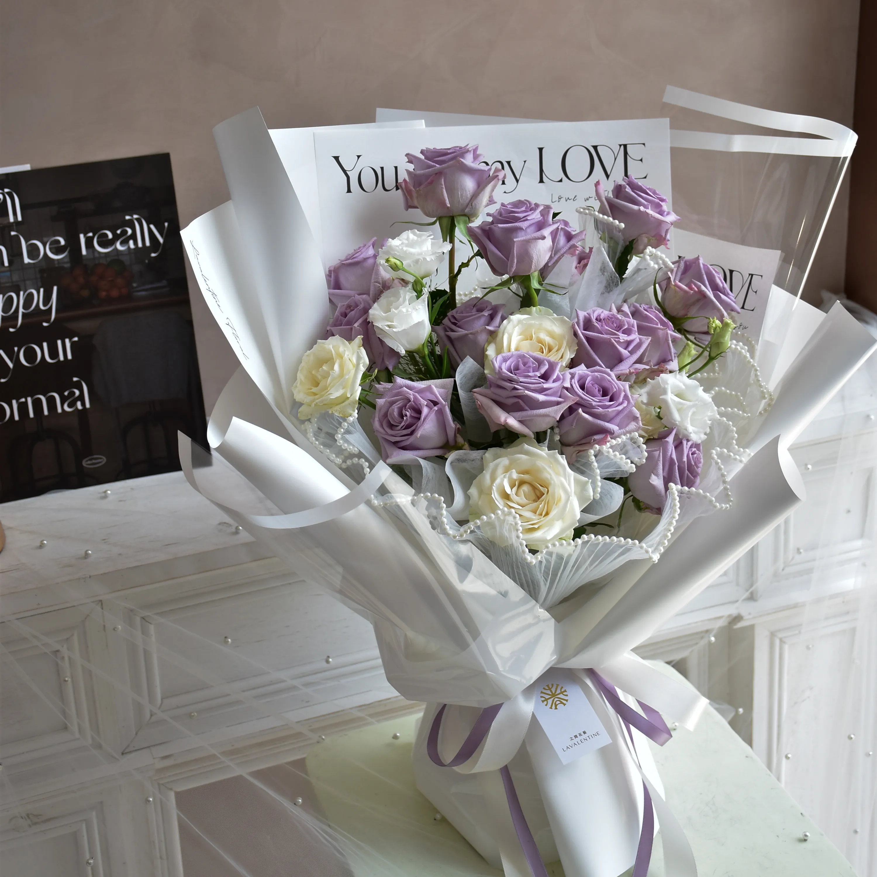 浪漫紫白鮮花束
