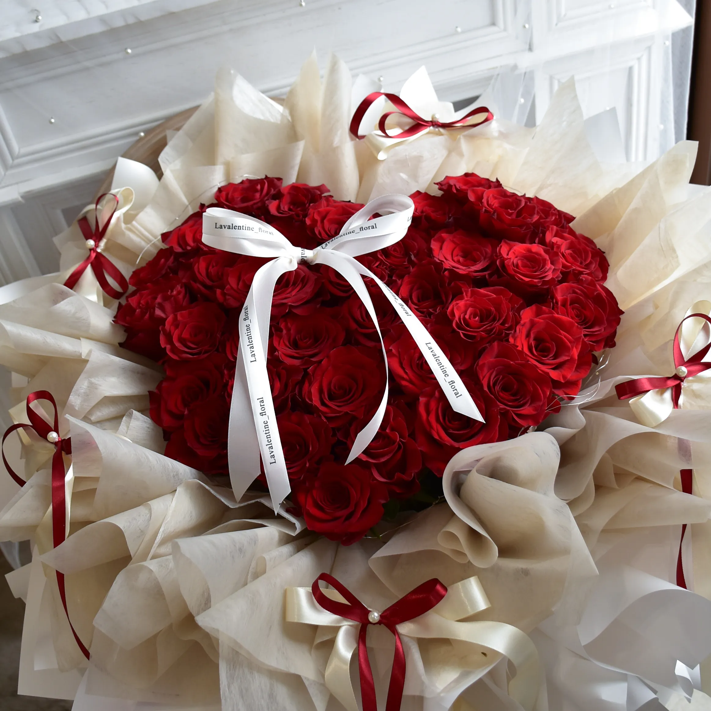 愛心型進口鮮花紅玫瑰