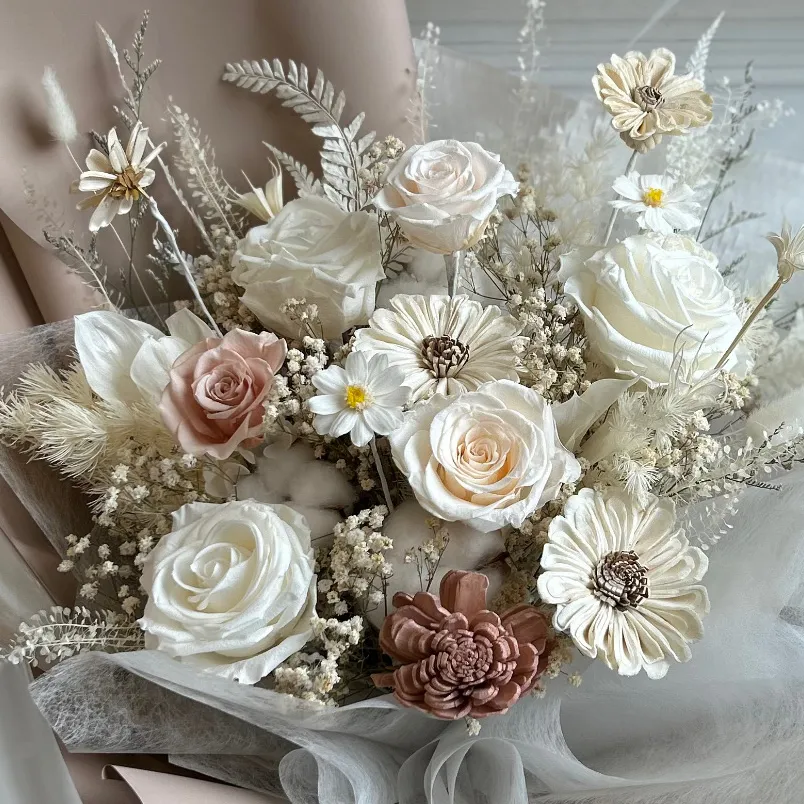 奶白色系永生花束