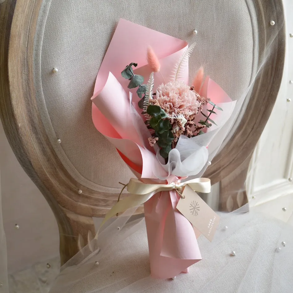 單朵永生康乃馨花束