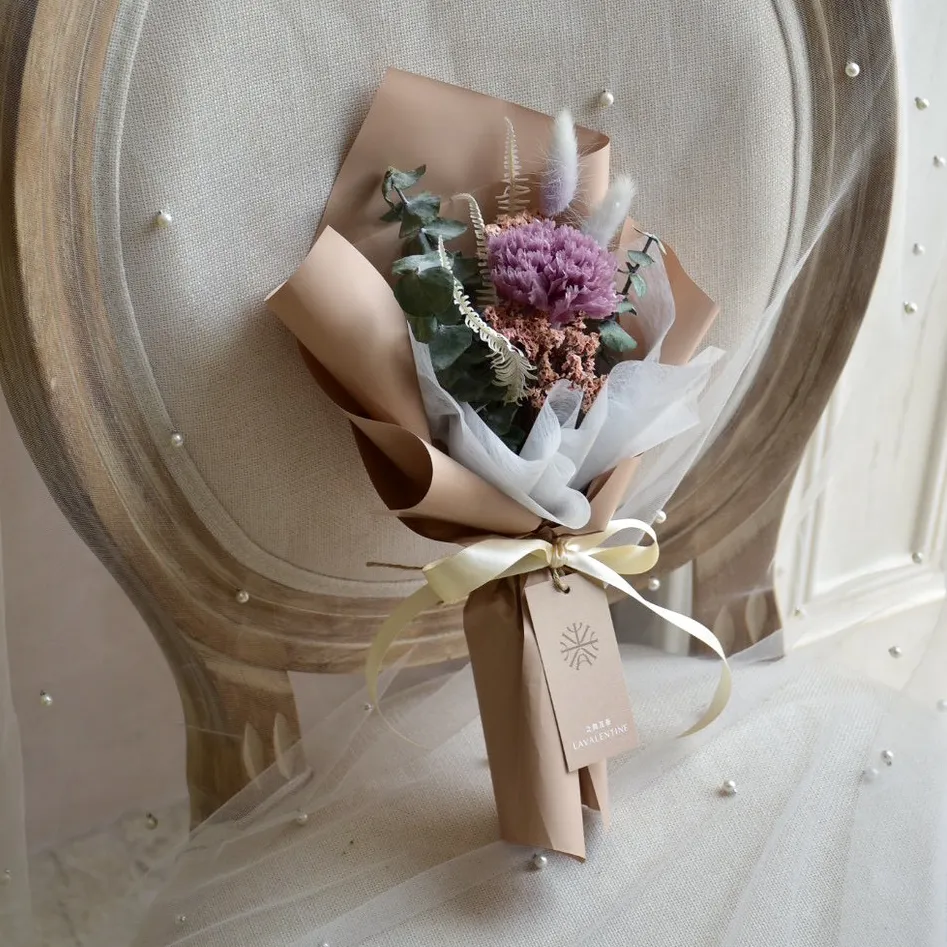 單朵永生康乃馨花束