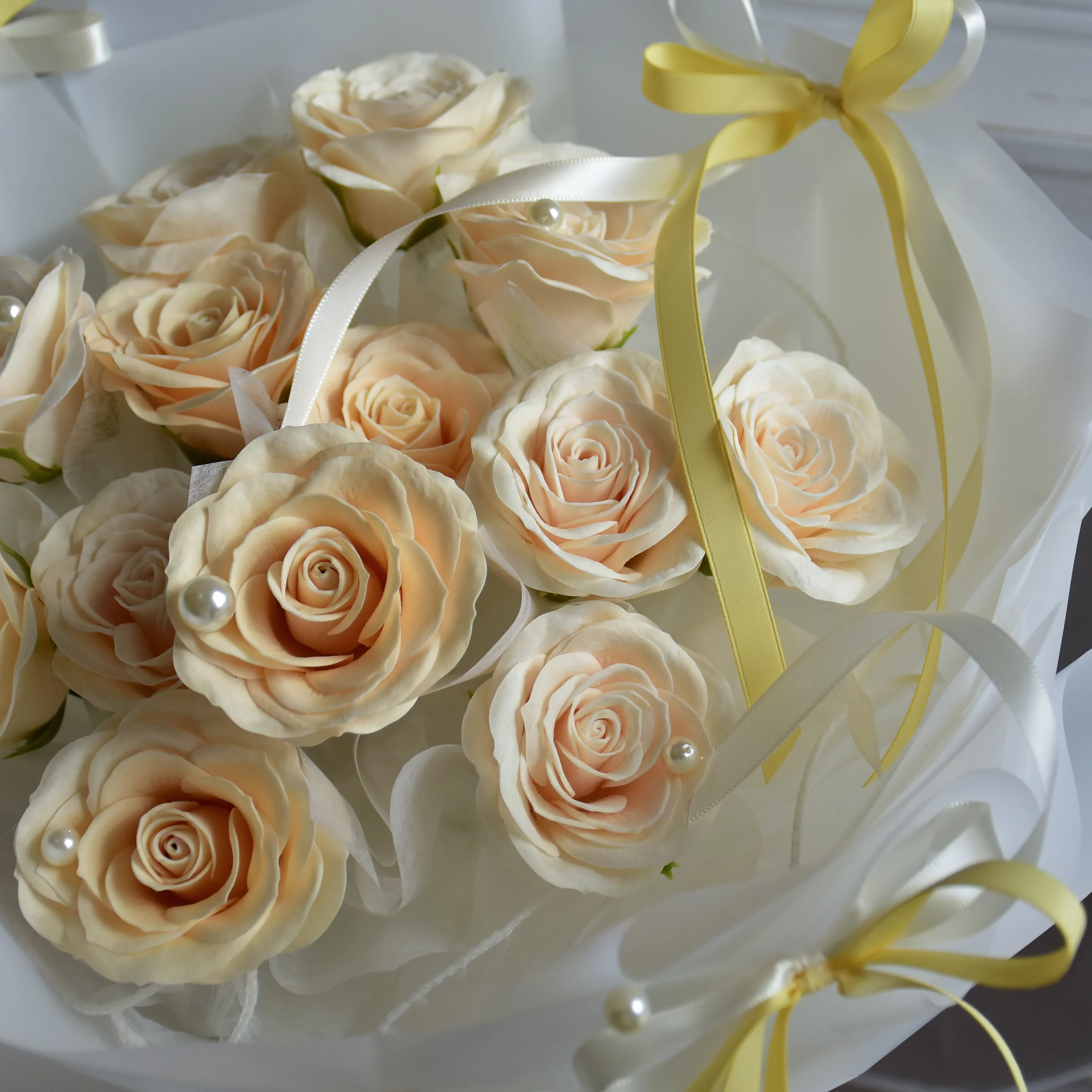 蝴蝶結永生花束 · 霧面包裝