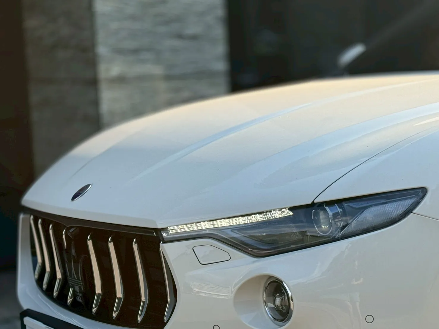 2017年式 Maserati Levante S 白色