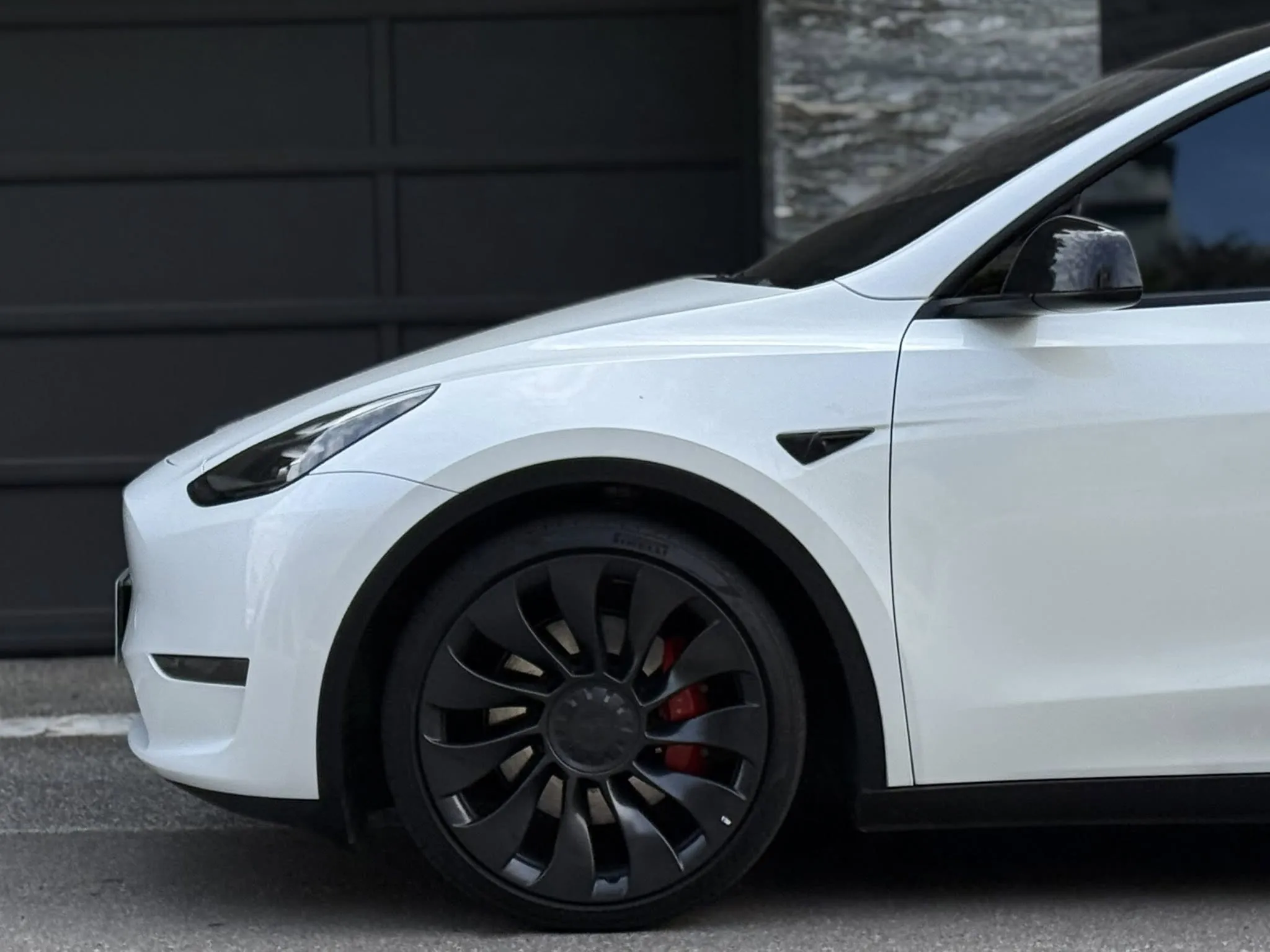 2023年 TESLA Model Y Performance