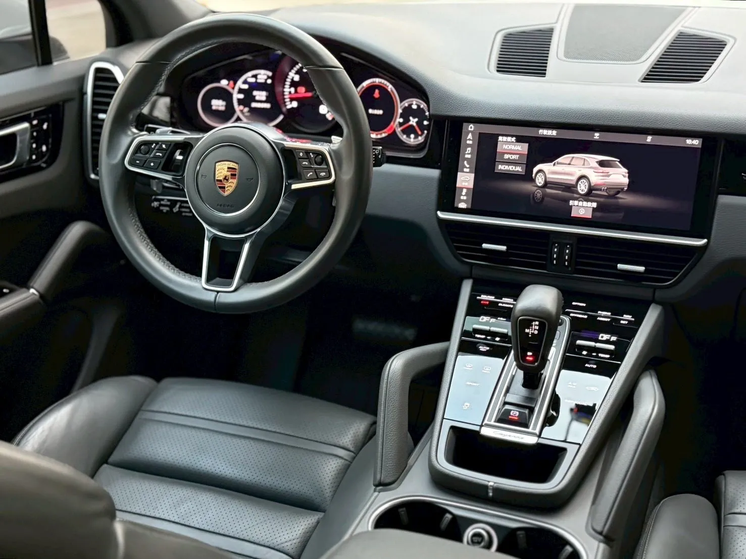 2018年 Porsche Cayenne 3.0 V6 E3