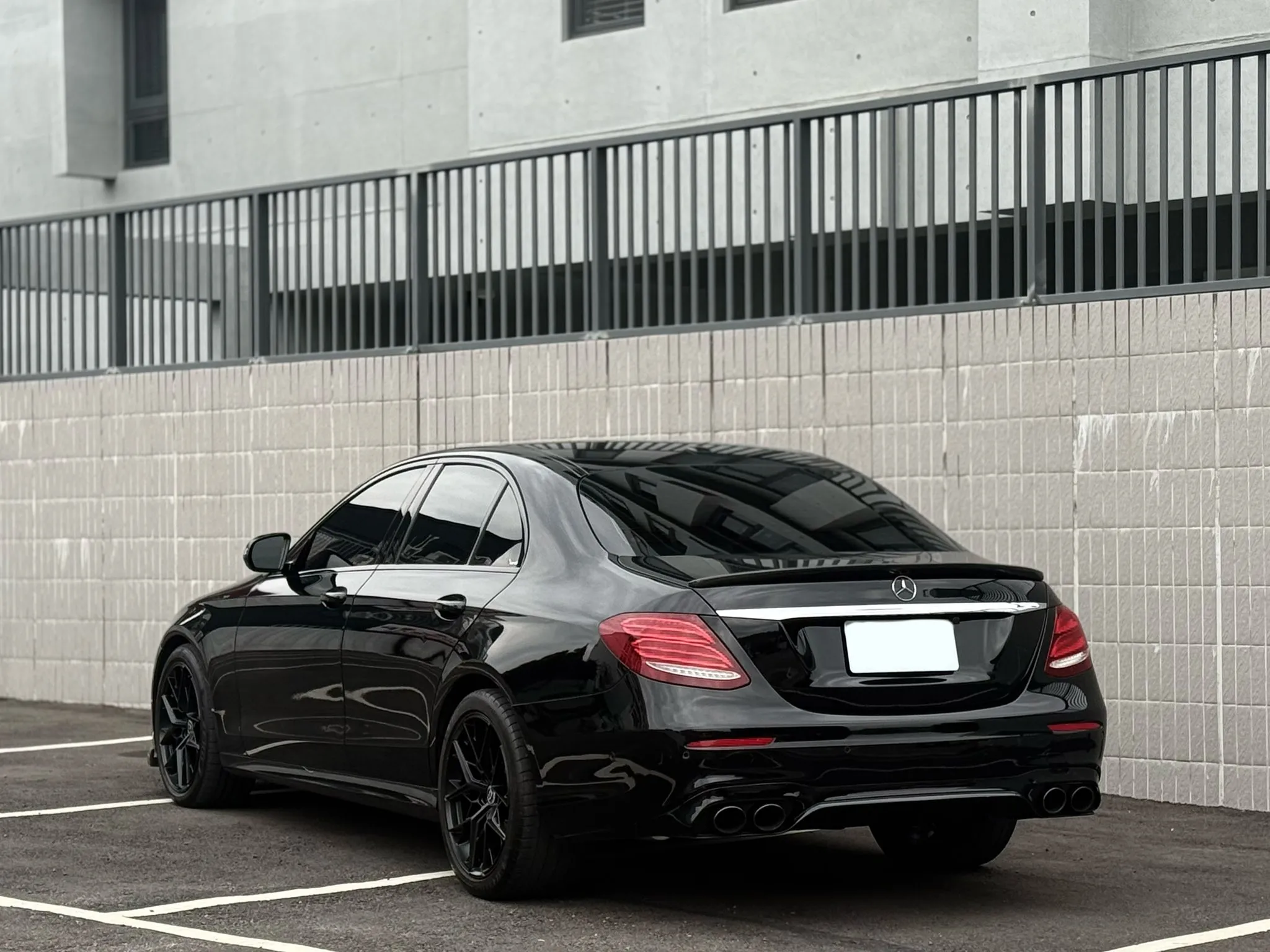 2017年式 Mercedes Benz E300 精品改