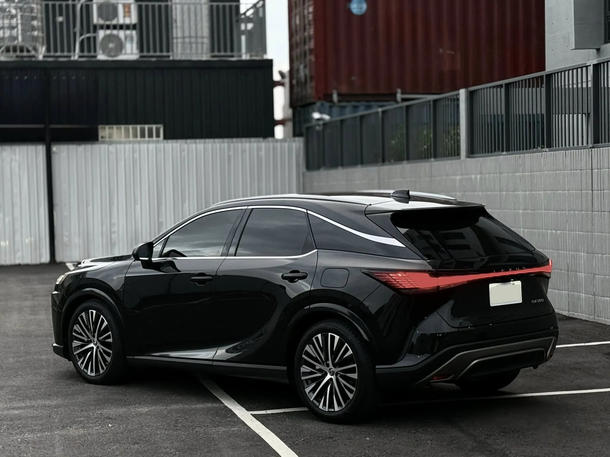 2025年 LEXUS RX350 頂級版