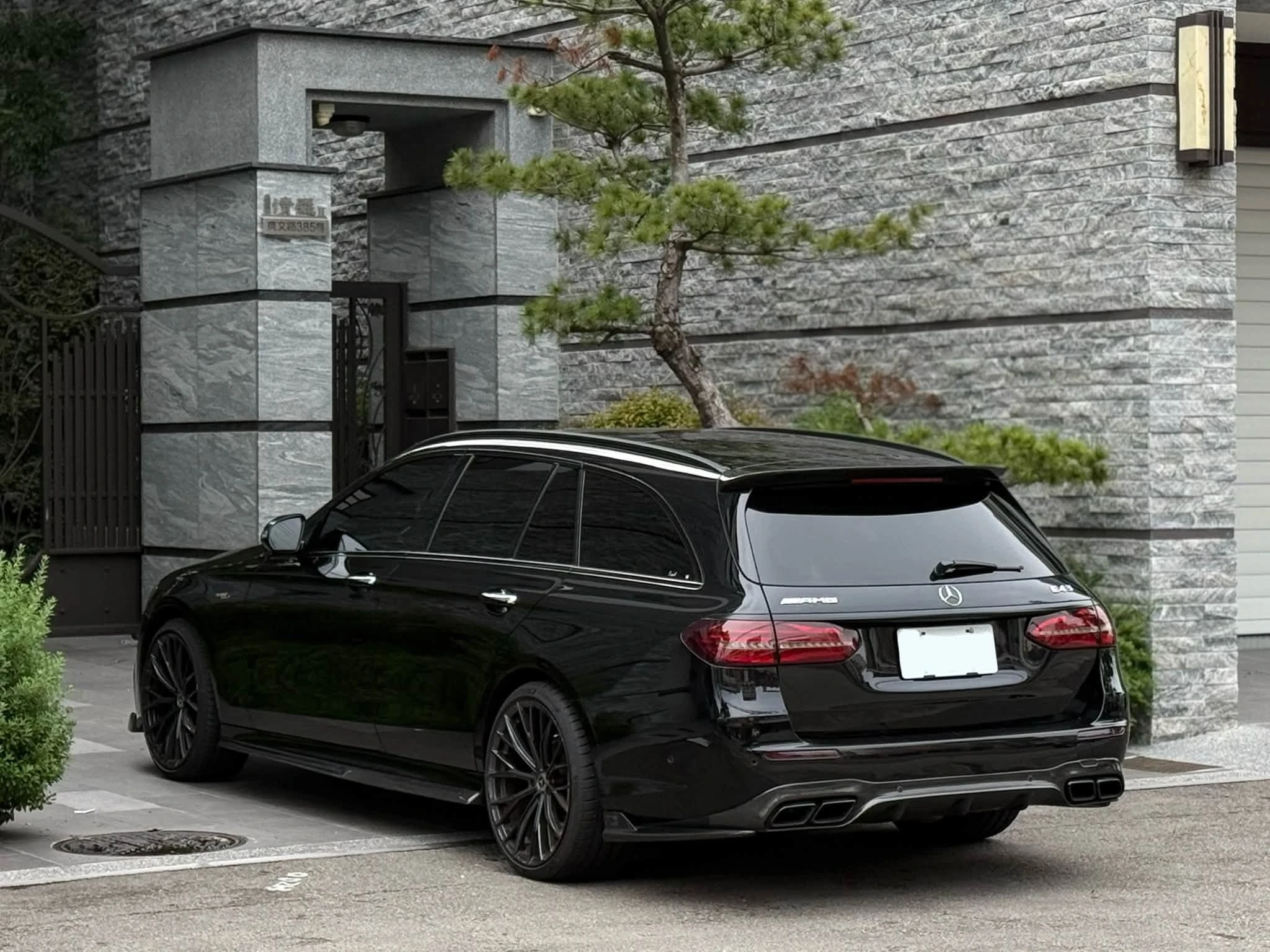 2018年Mercedes Benz E43 Estate AMG