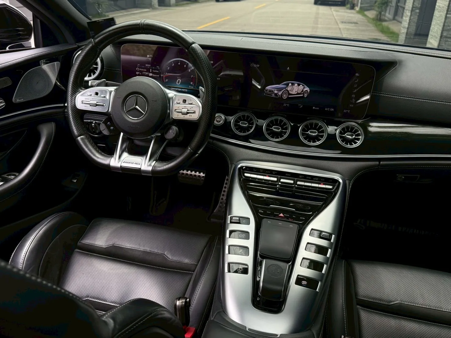 Mercedes Benz GT63 AMG