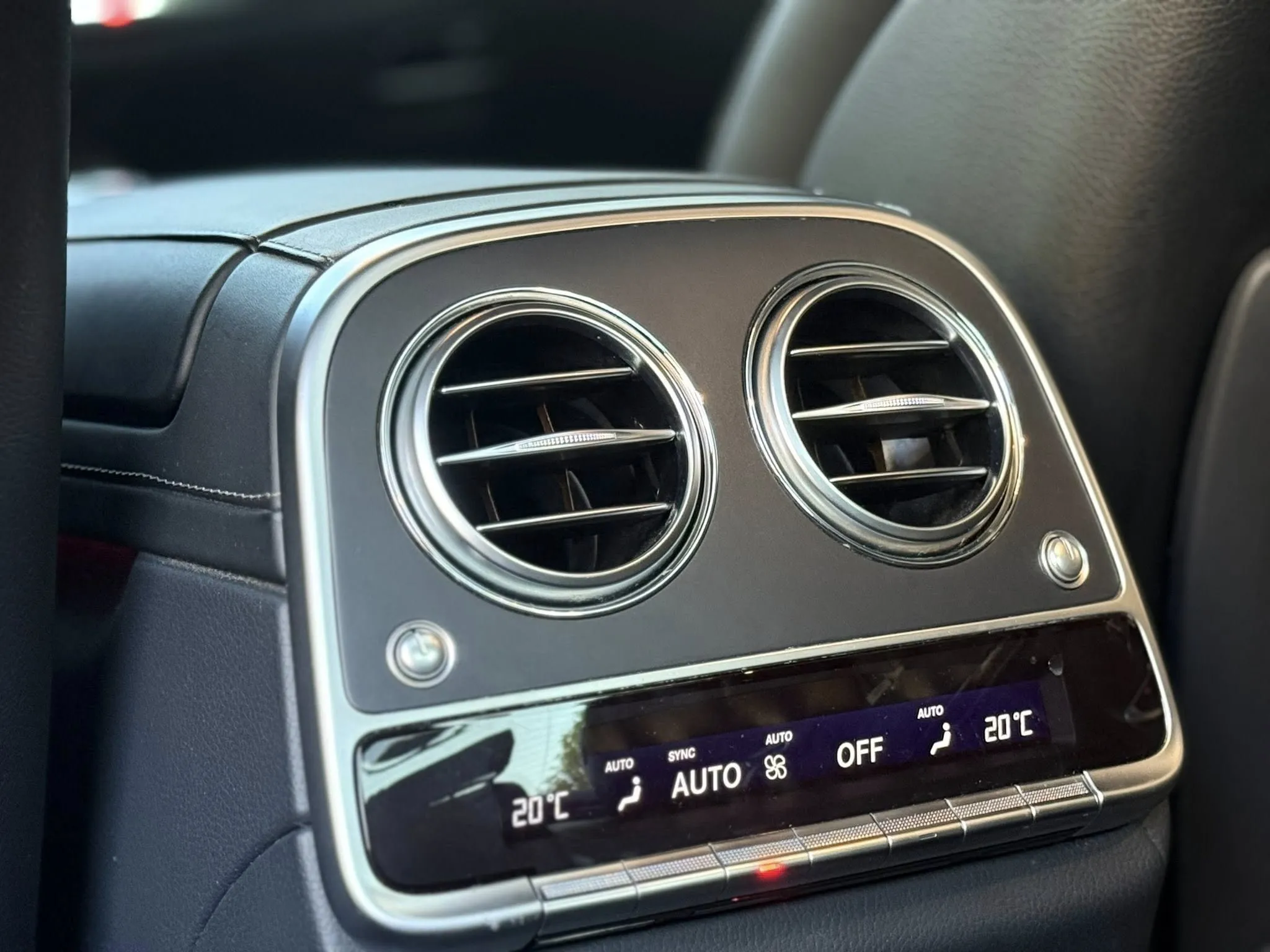 2018年Mercedes-Benz S450 L