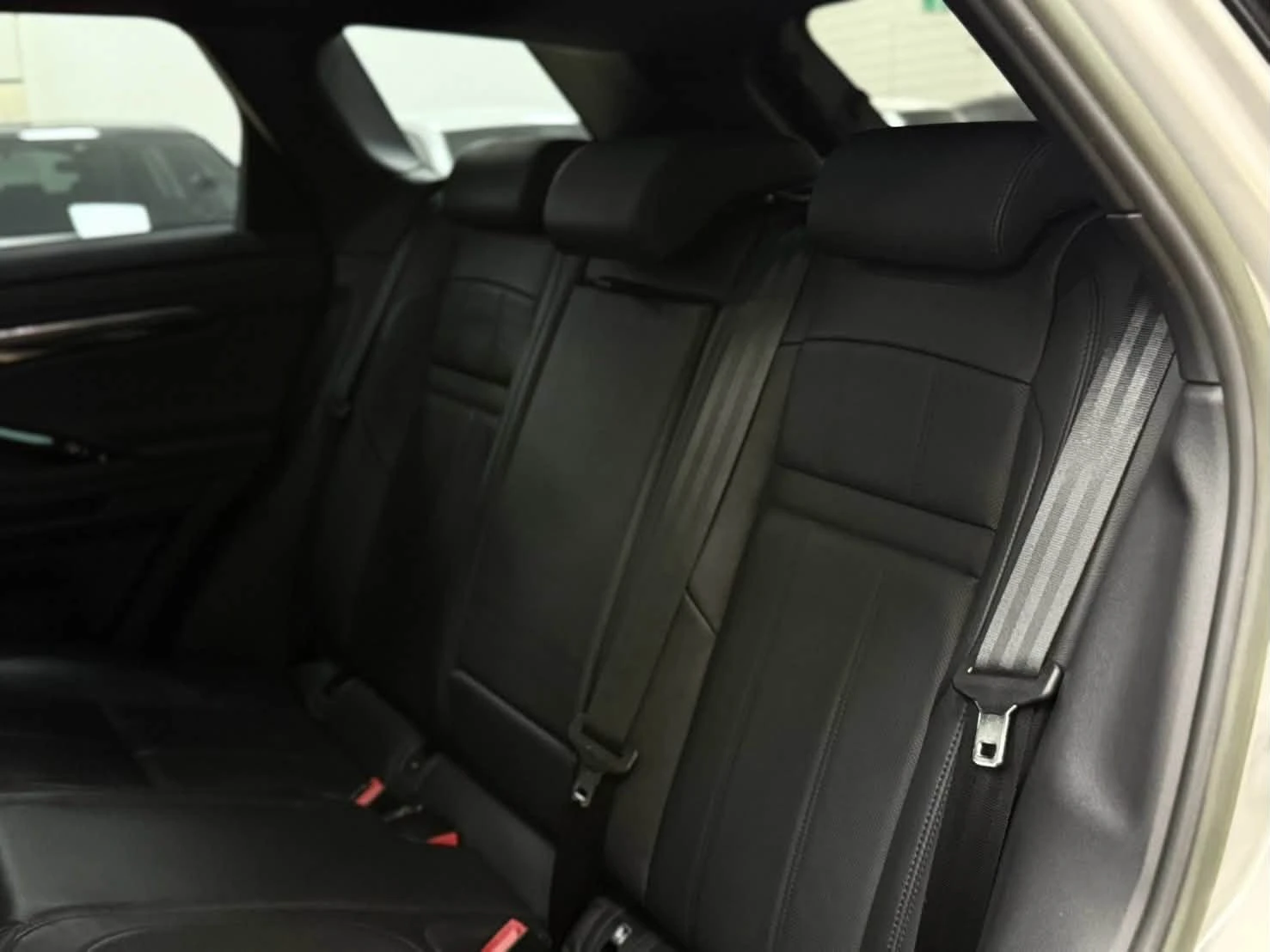 2022年 Land Rover Range Rover Evoque P200 R-Dynamic S 運動特仕版