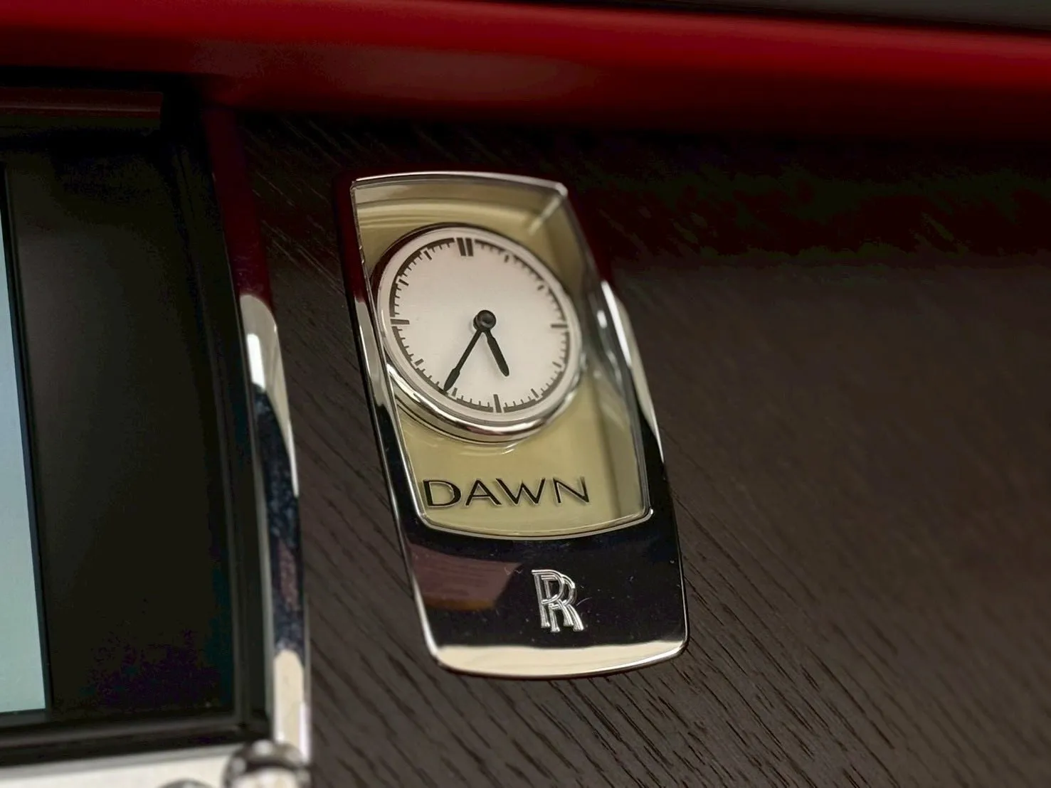 2016年 Rolls-Royce DAWN 6.6 V12