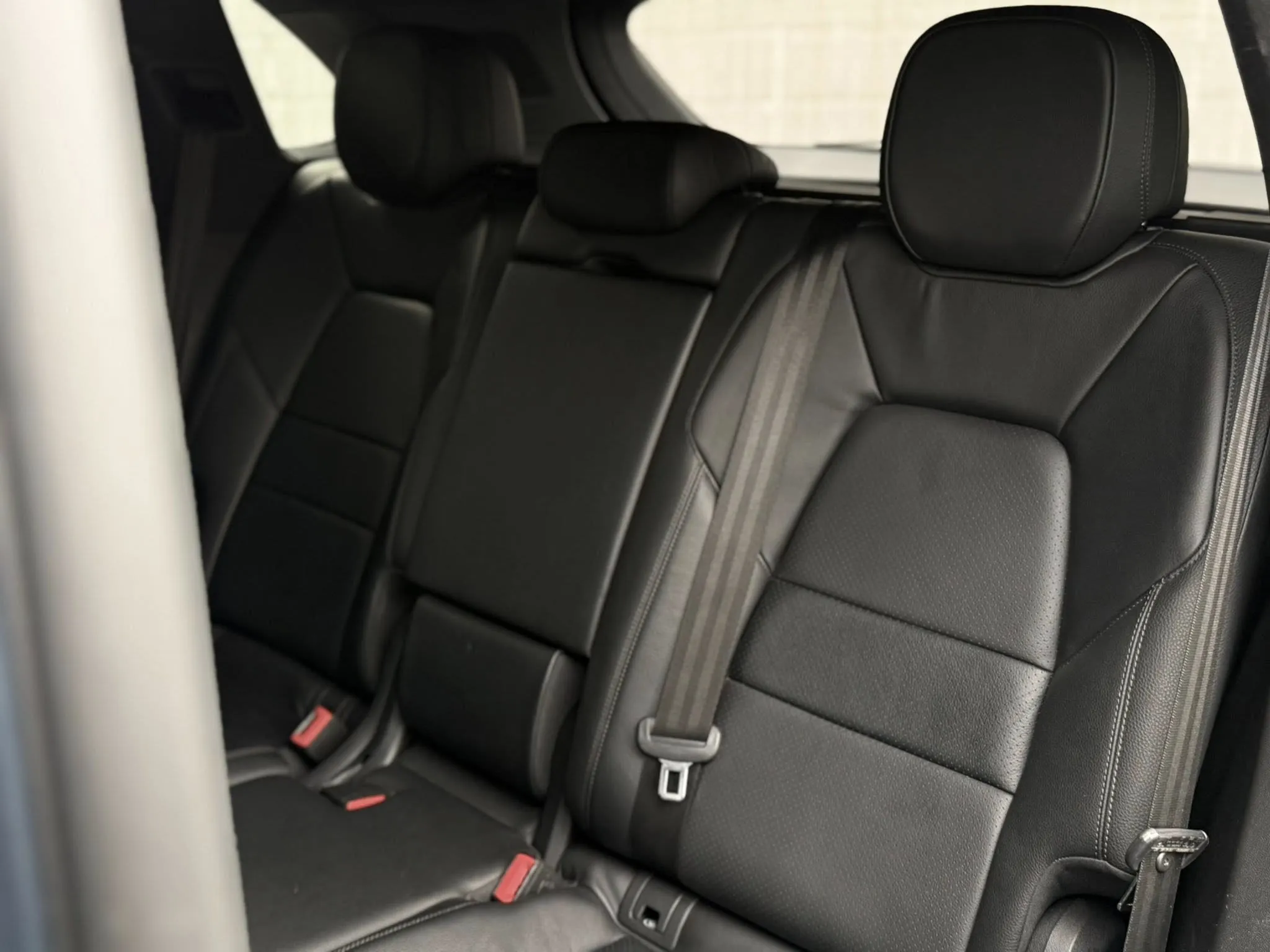 2018年 Porsche Cayenne E3 貼膜消光黑