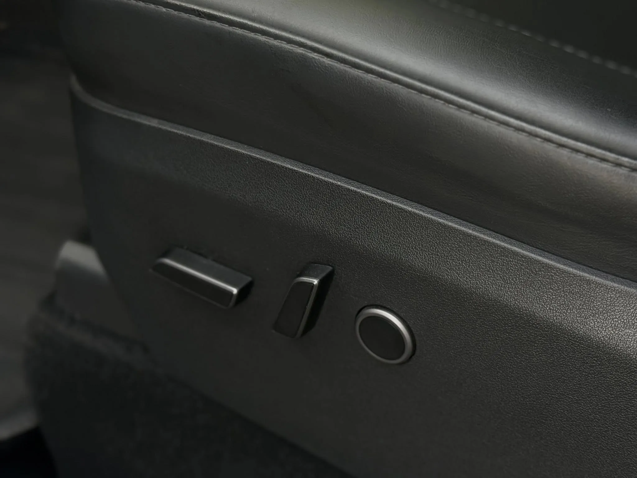 2023年 TESLA Model Y Performance