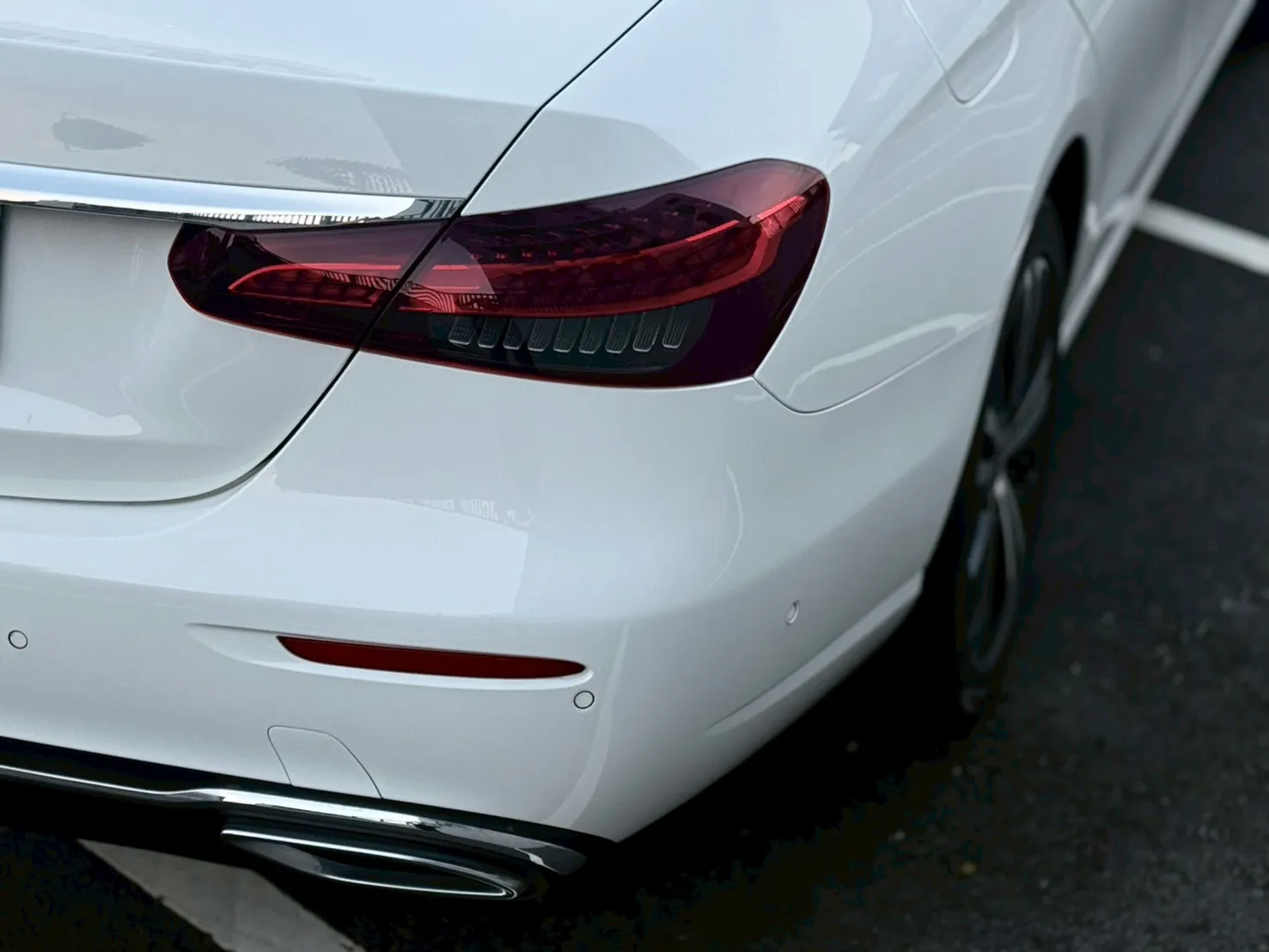 2021年 Mercedes Benz E250 運動版 白色