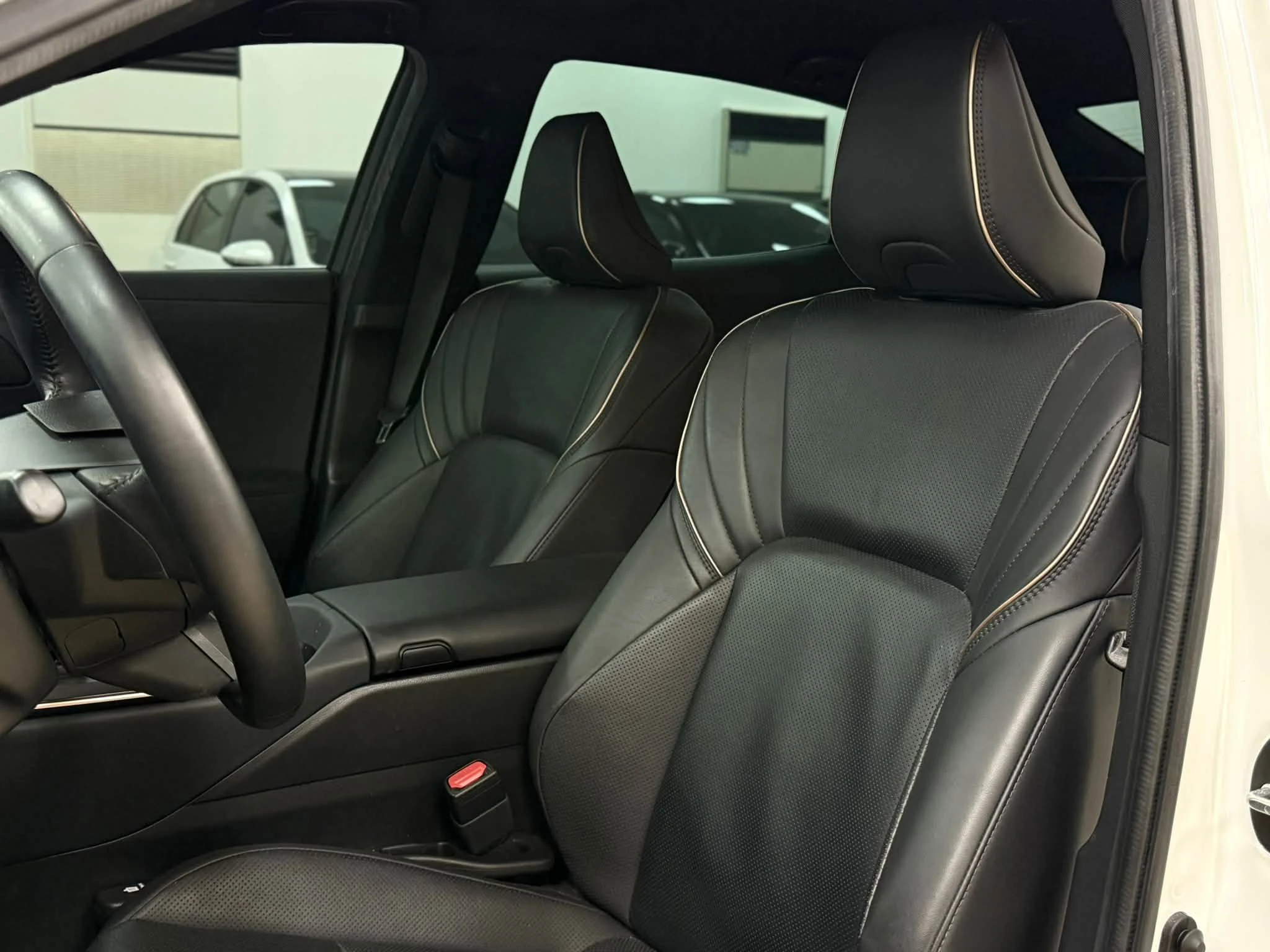 2023年 Toyota Crown 貴族版
