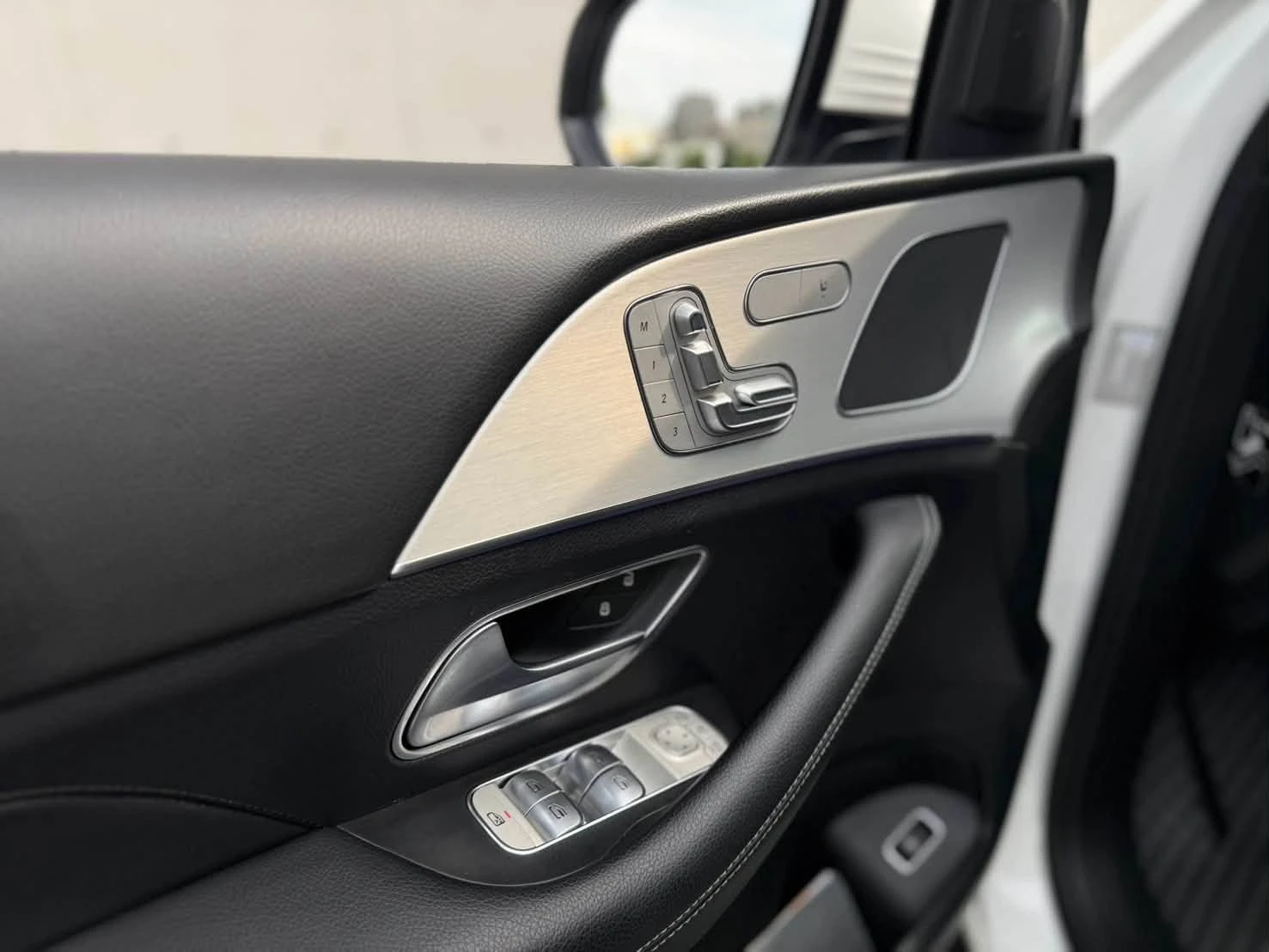 2022年 Mercedes Benz GLE300d Coupe AMG