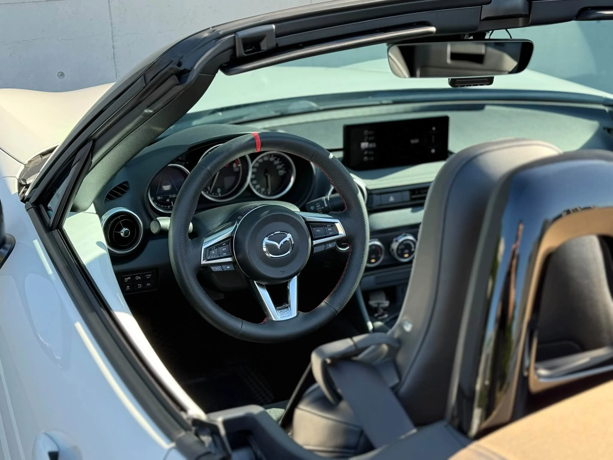 2025年 MAZDA MX-5 RS ND3 6MT