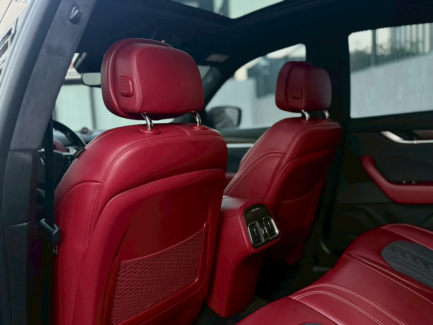 2017年 Maserati Levante 350 Luxury 黑色