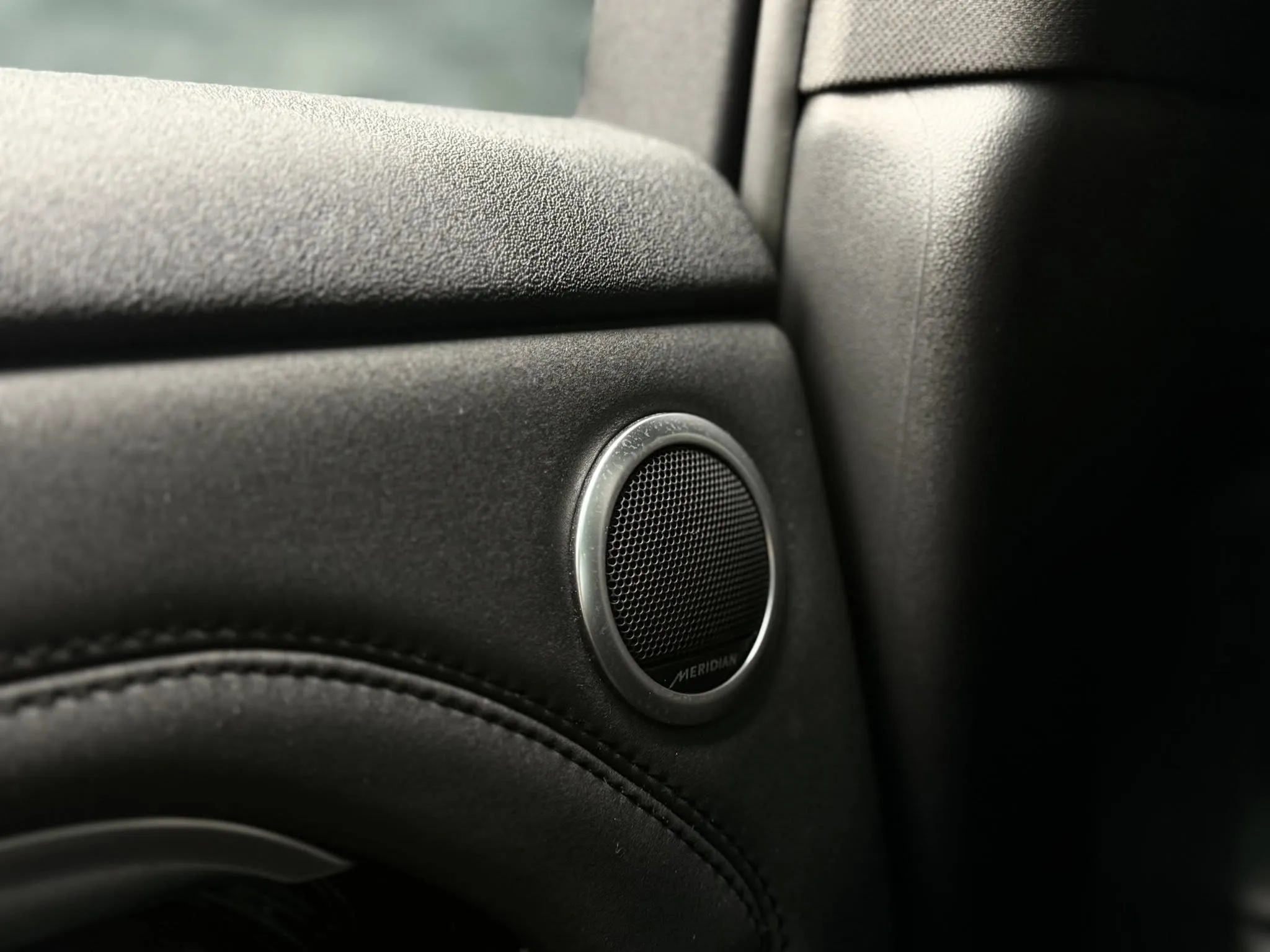 2023 Ranger Rover EVOQUE P250R