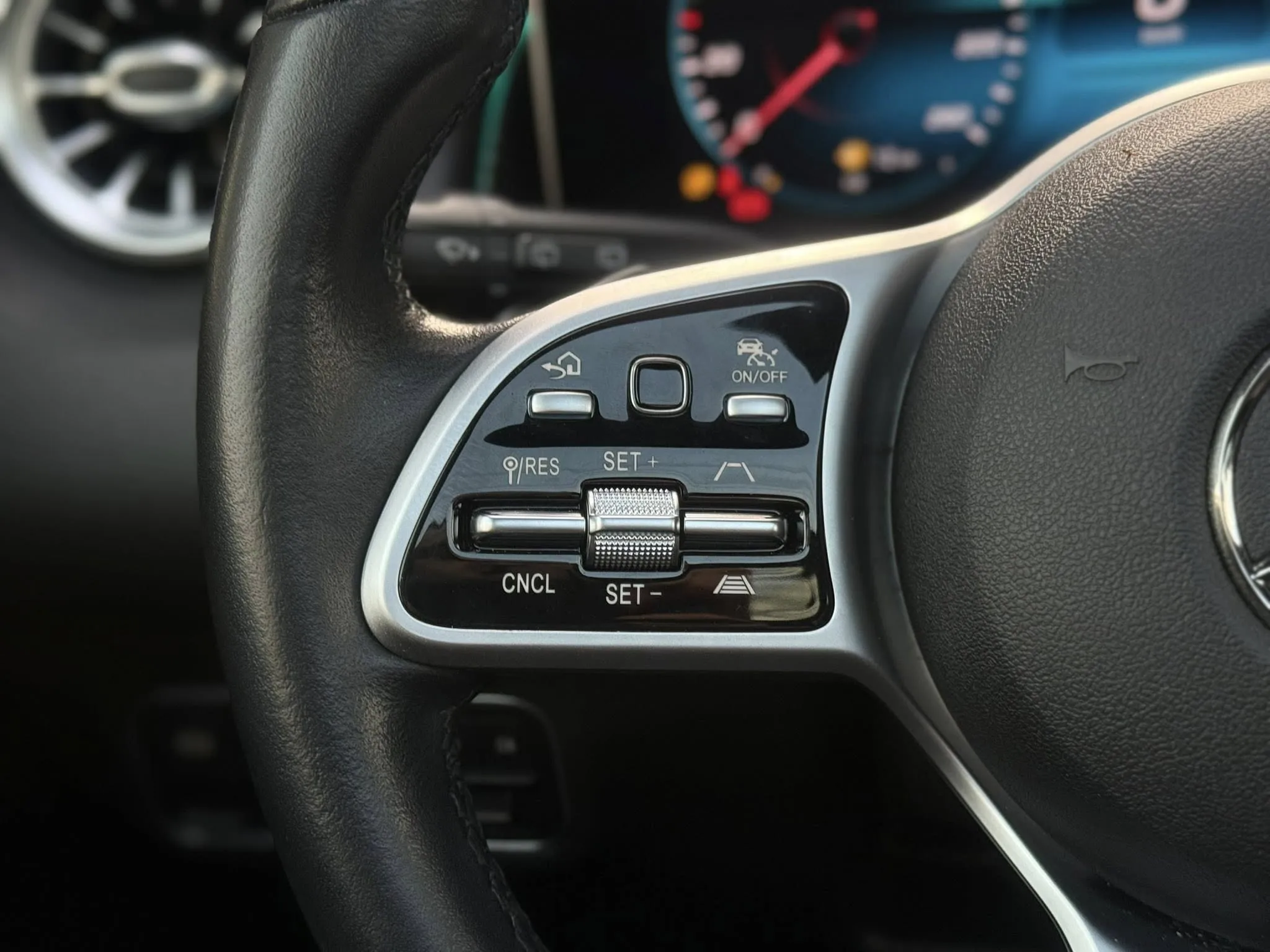 2019年 Mercedes Benz GLB250 AMG