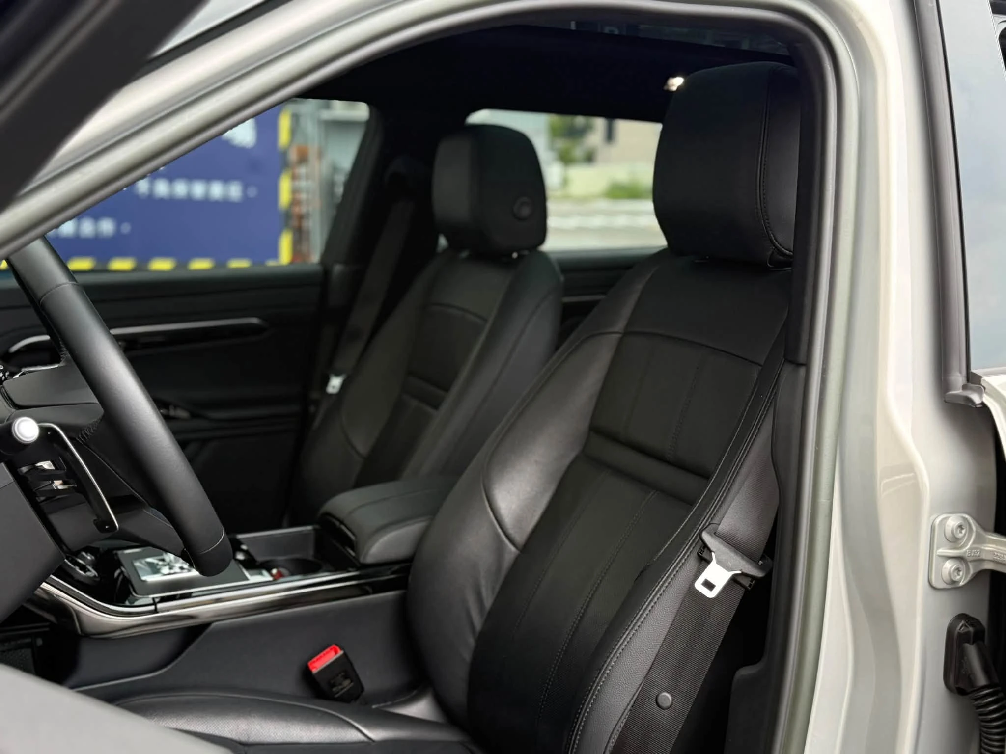 2022年 Land Rover Range Rover Evoque P200 R-Dynamic S 運動特仕版