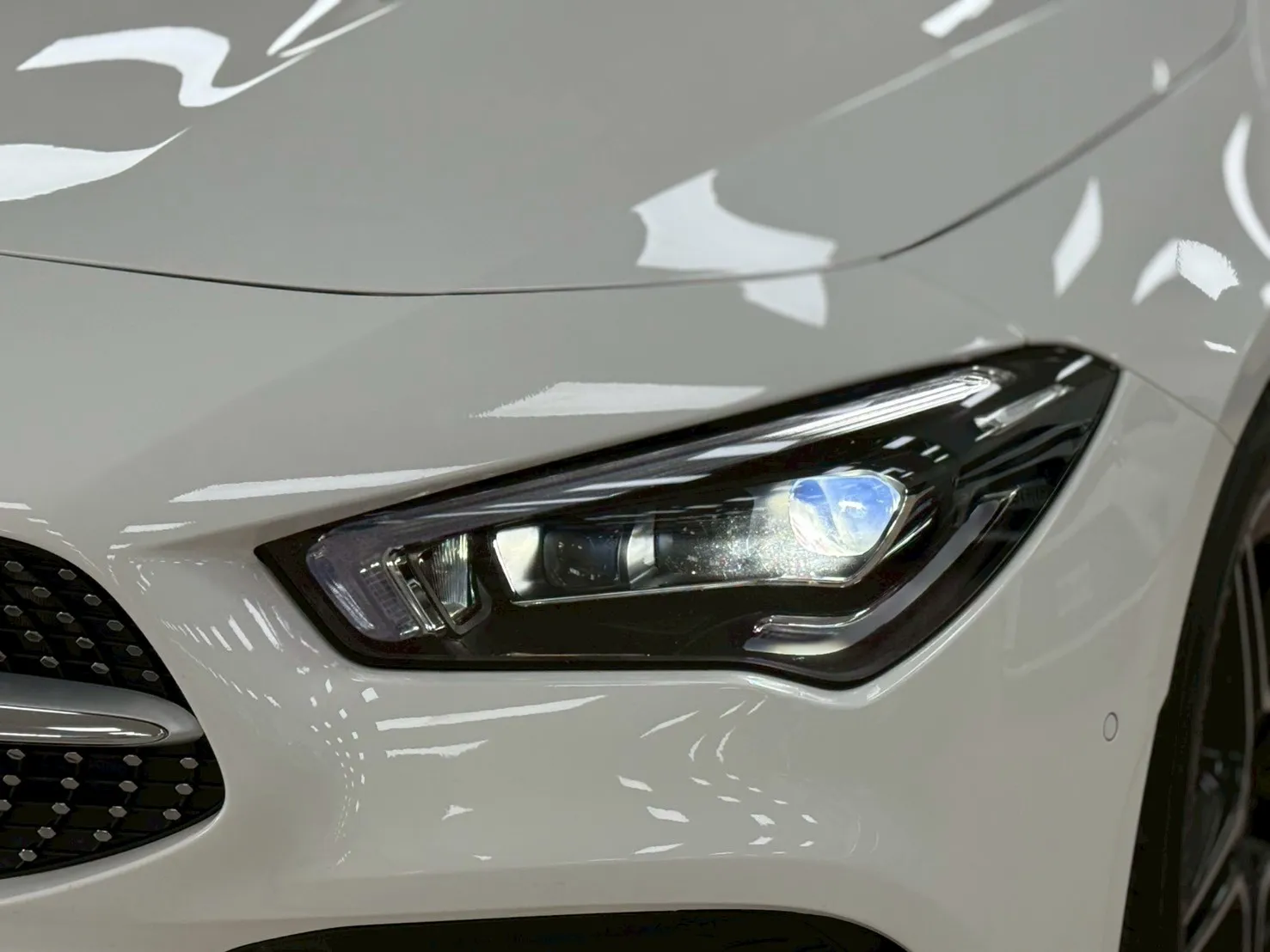 2020年 Mercedes Benz CLA250 AMG 4Matic 白色