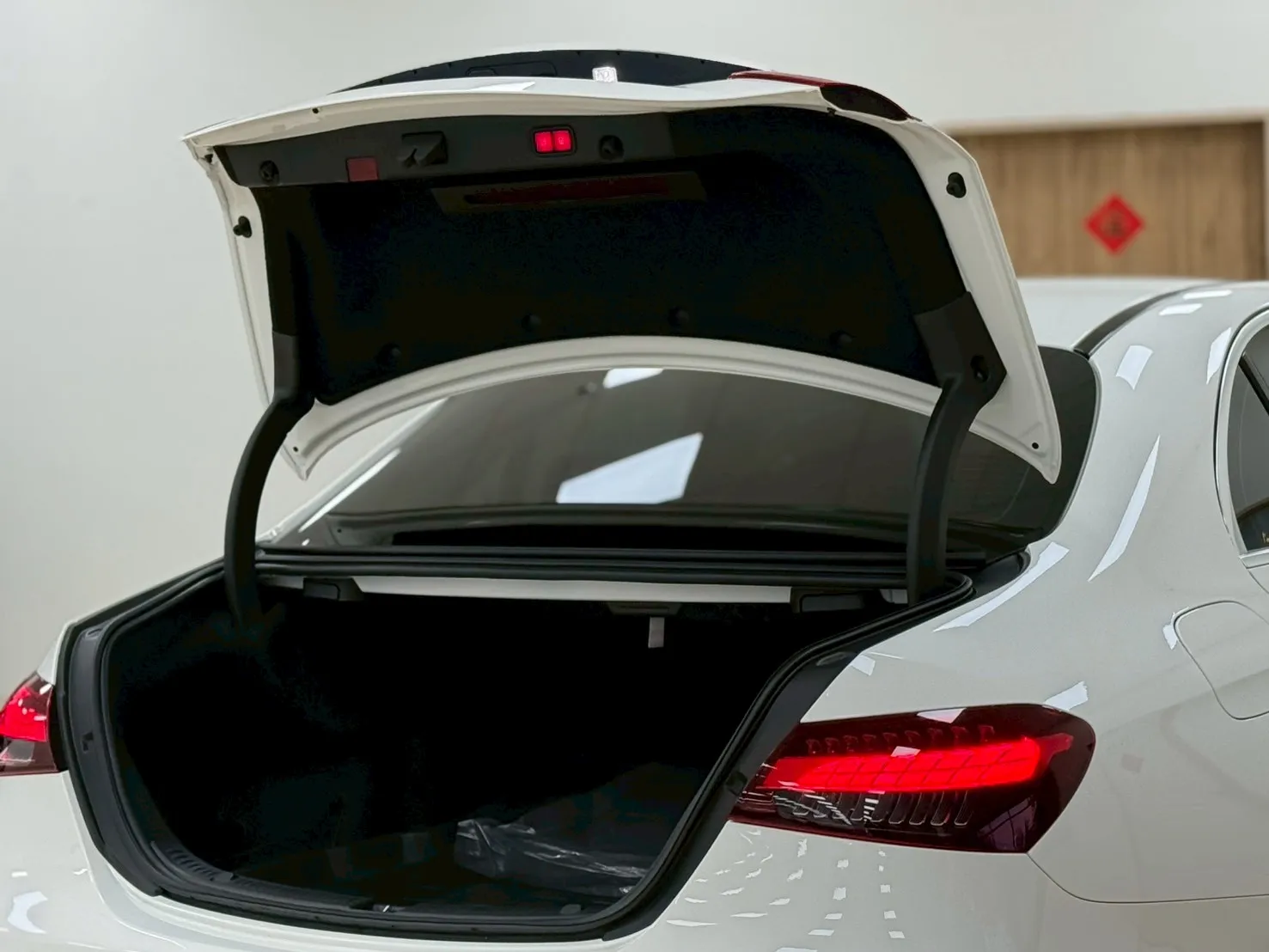 2020/21年式 Mercedes Benz E-Class Sedan E200 Luxury