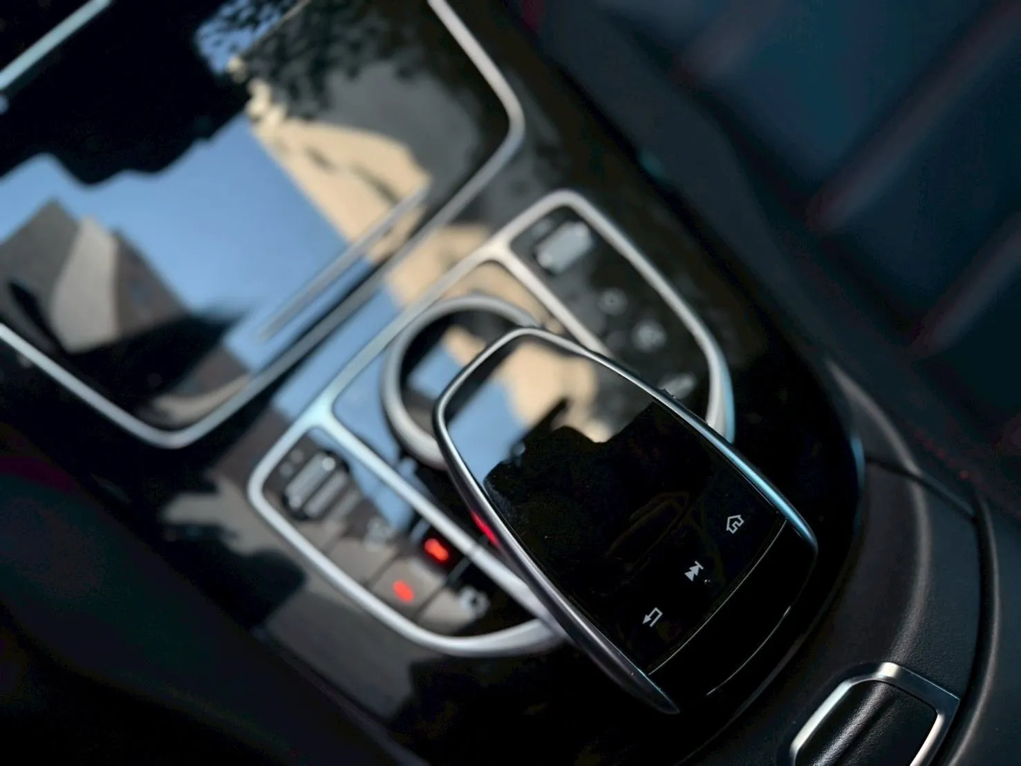 正2017年Mercedes Benz E43 Estate