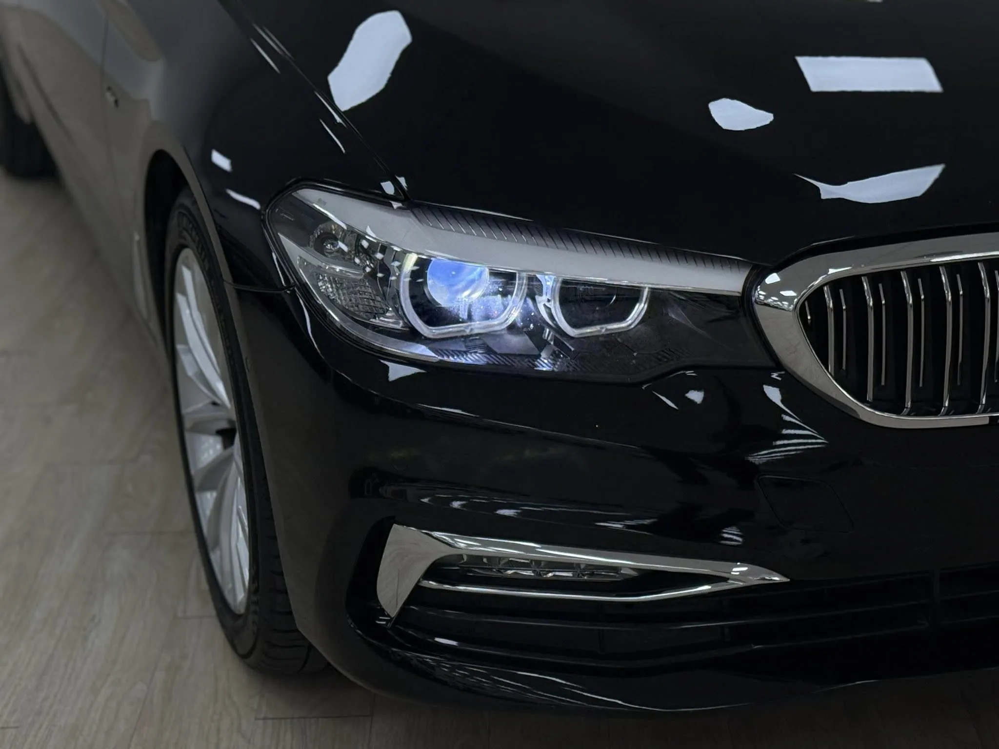 2017年 BMW G30 520d 總代理