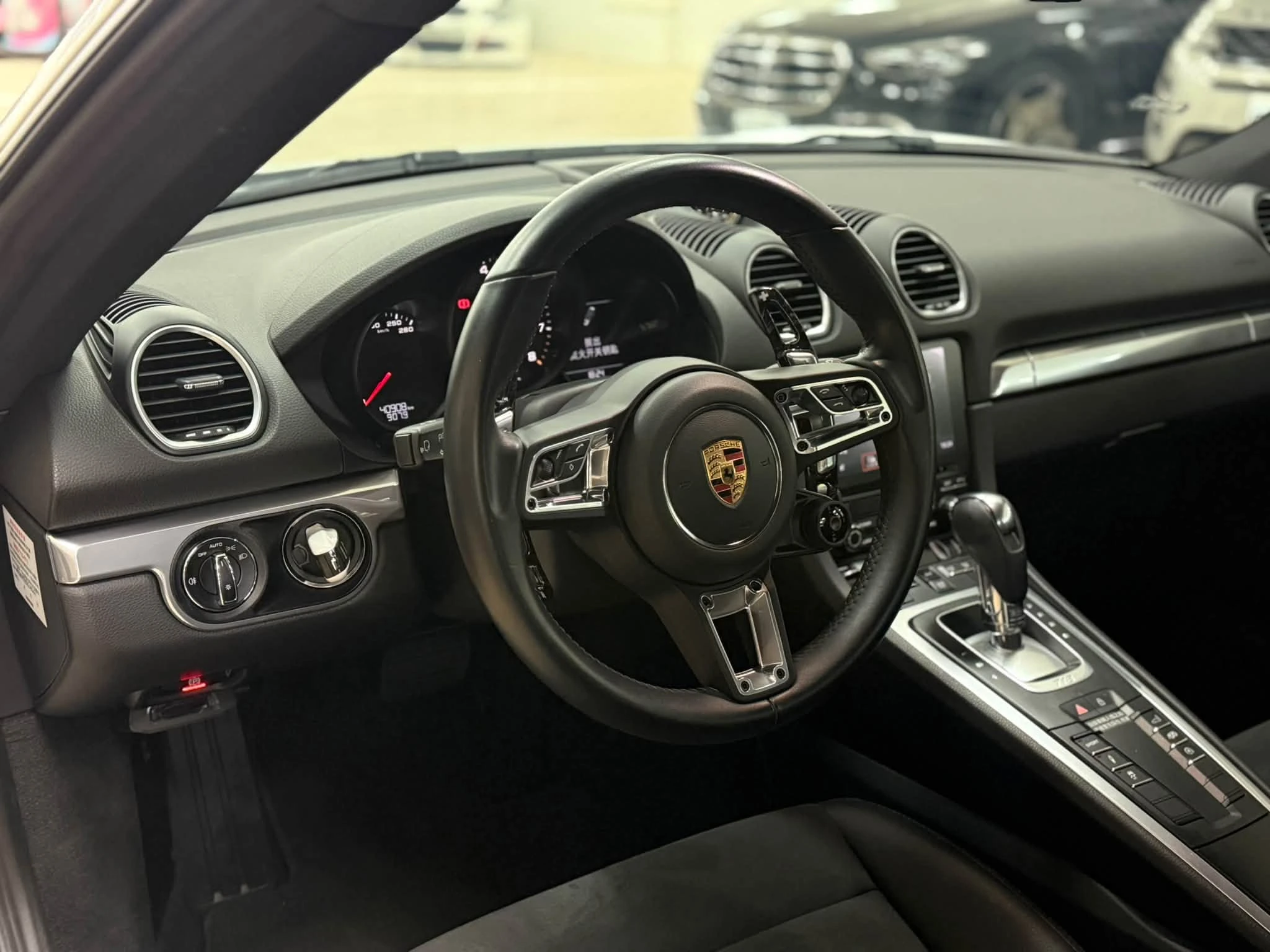 2019年 Porsche 718 Cayman