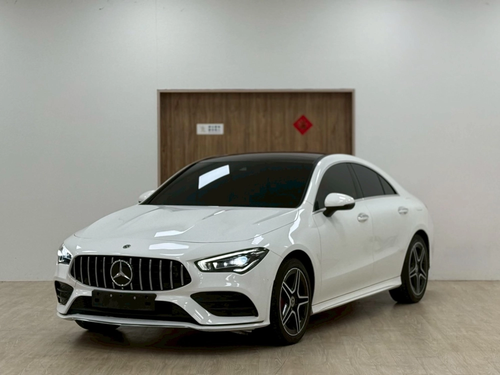 2020年 Mercedes Benz CLA250 AMG 4Matic 白色