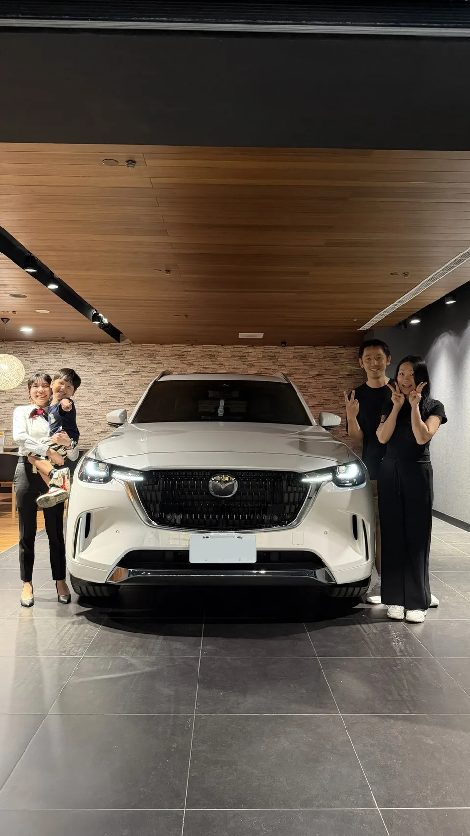 恭喜礽宇哥一家入主Cx90 AWD Premium