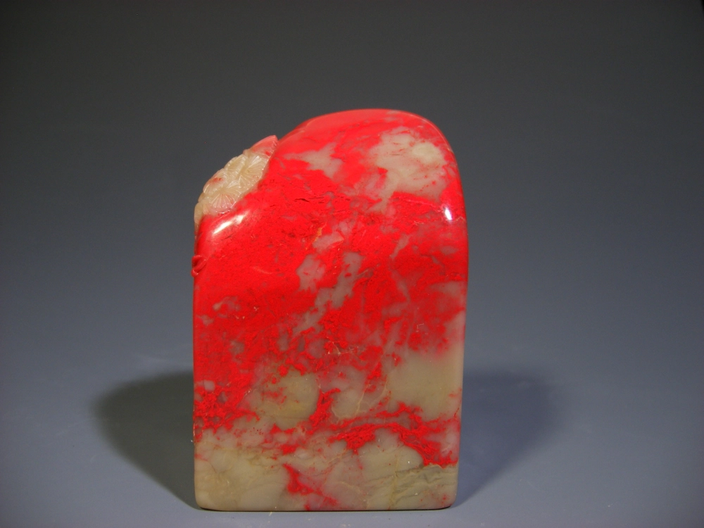 昌化雞血石雕件