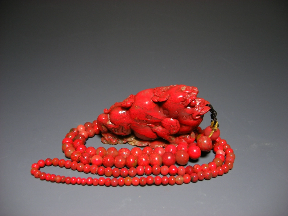 昌化雞血石雕件