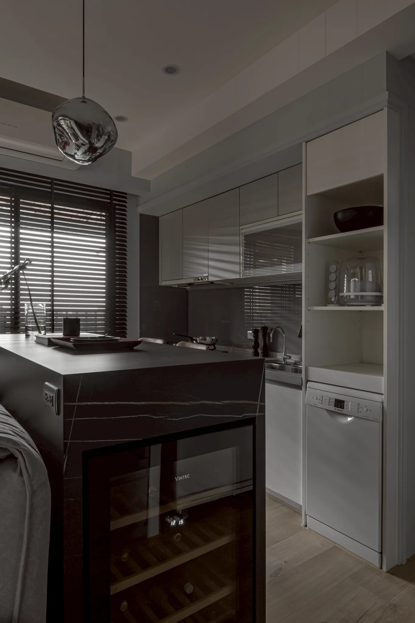 青埔 | Technology cabin