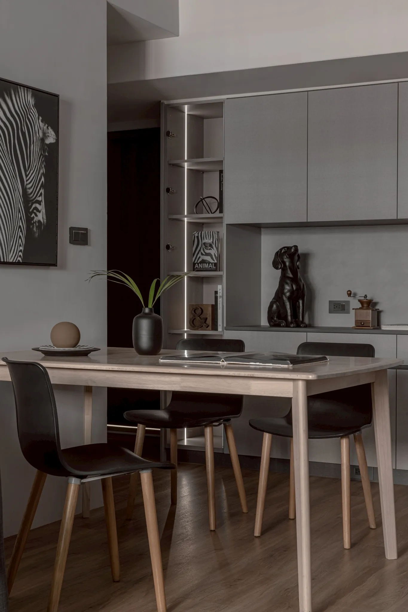 桃園 | Light and Shadow