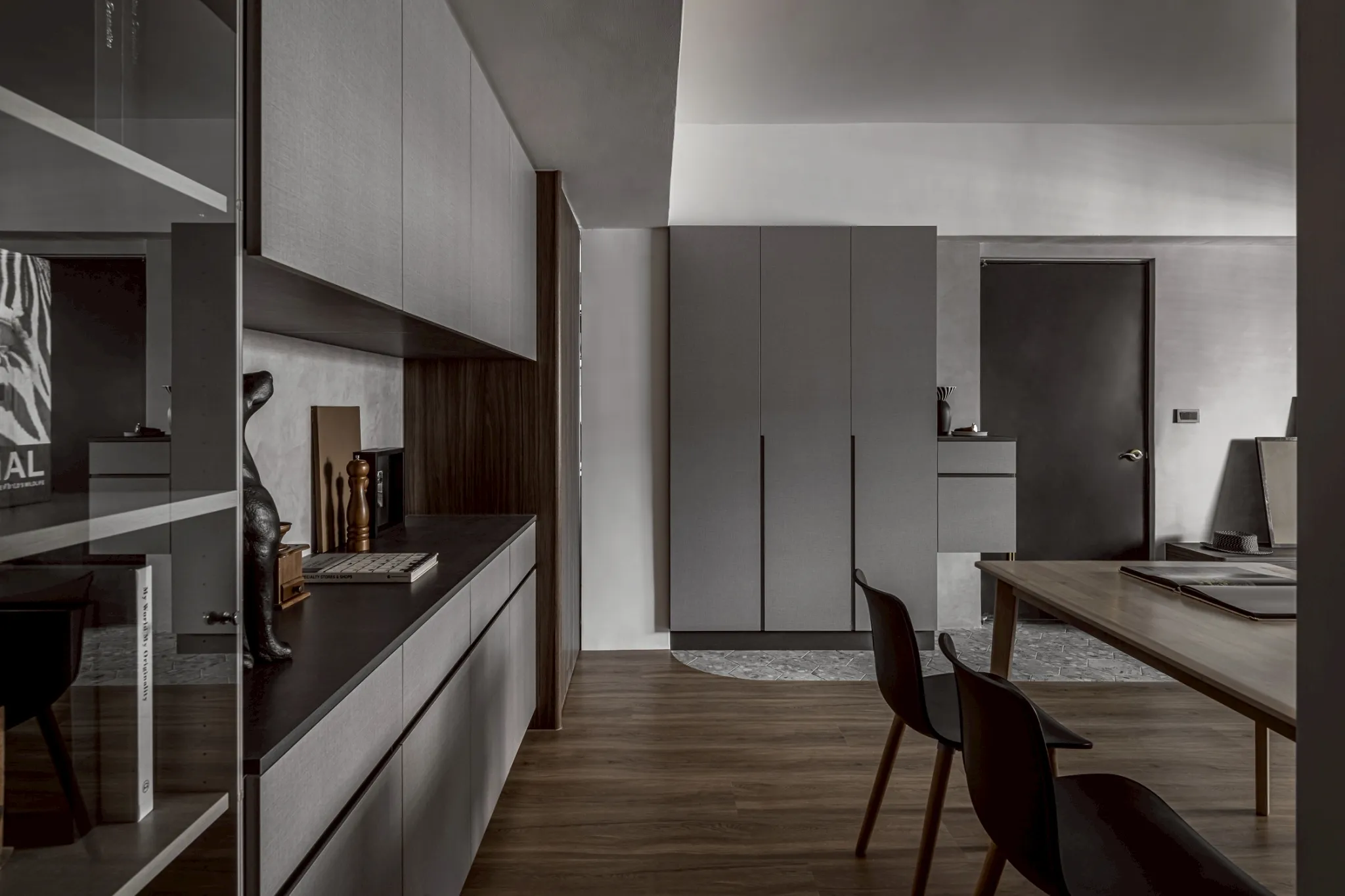 桃園 | Light and Shadow