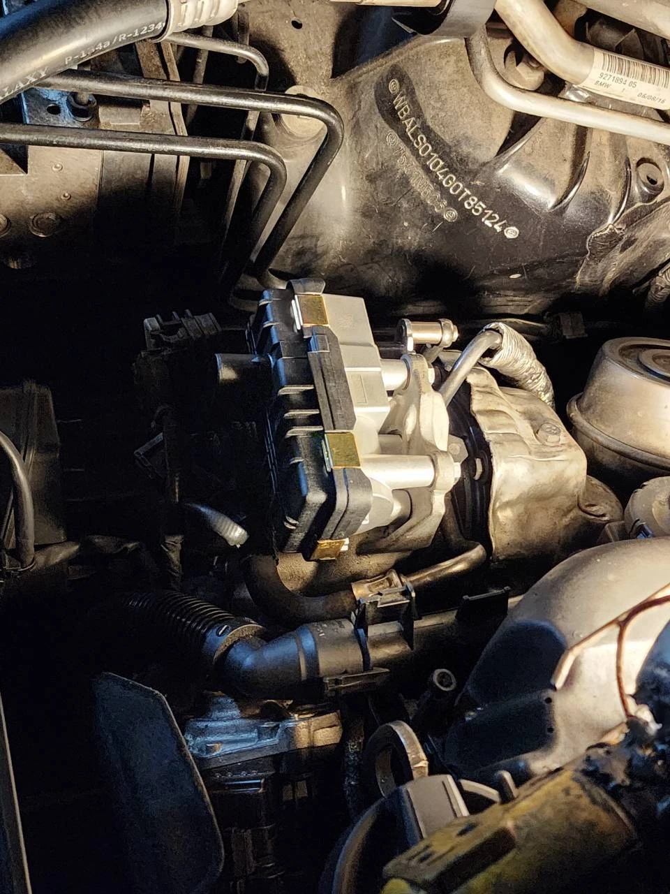 BMW X5 25D DPF EGR SCR移除 雙渦輪增壓器機芯換新
