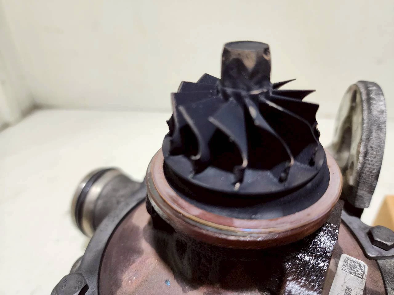 福斯T5 180p 雙渦輪嚴重損壞