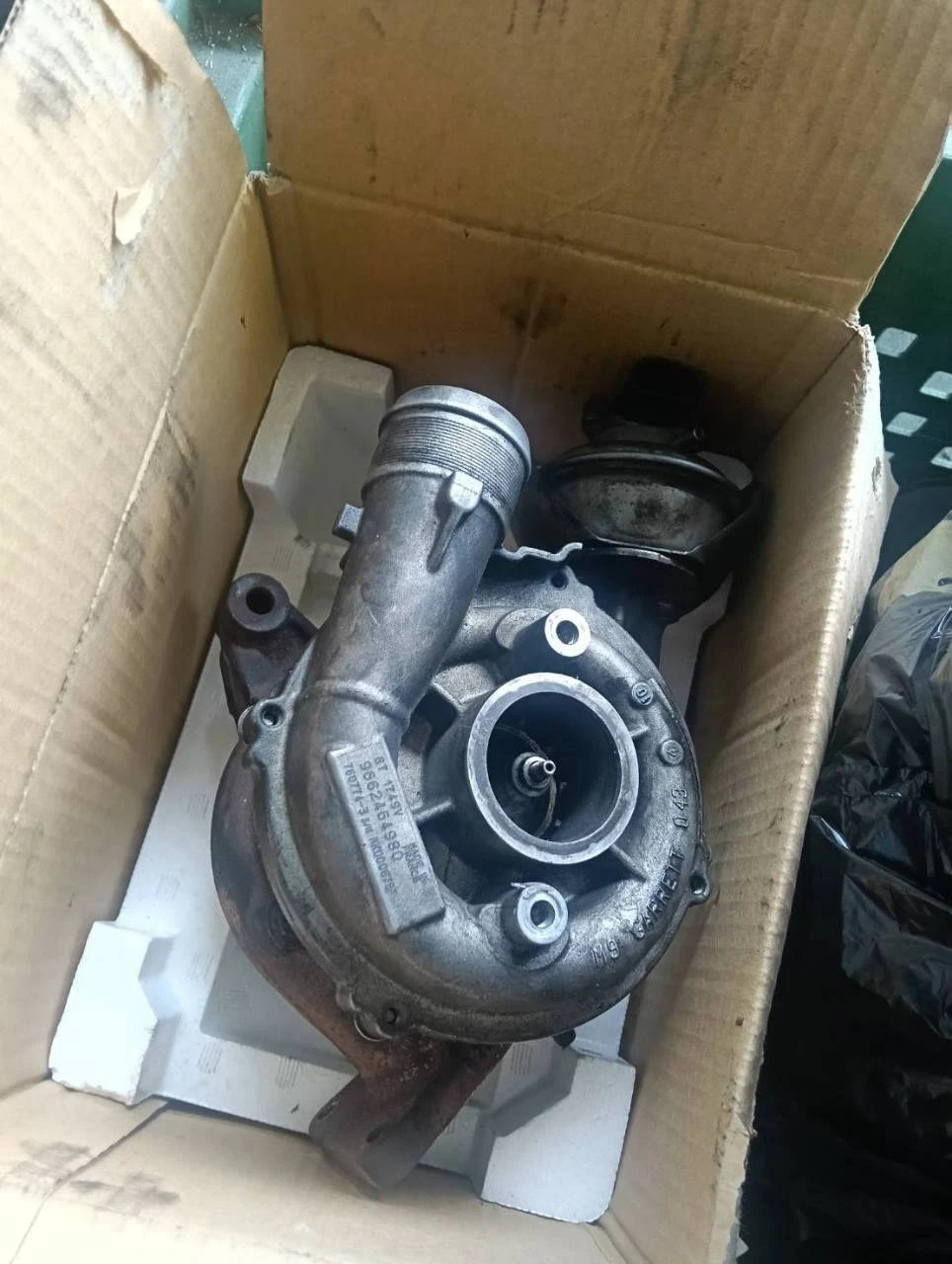 Ford Focus MK2 柴油車 渦輪吸入異物 葉片損壞 機芯換新 可變整理 升級五軸加工鍛葉