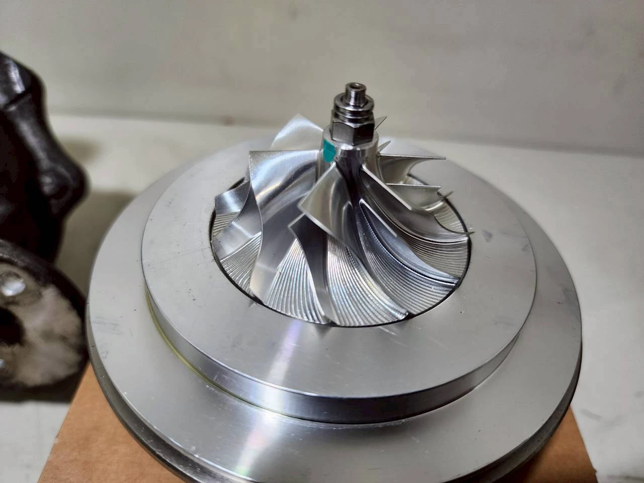 福斯T5 180p 雙渦輪嚴重損壞