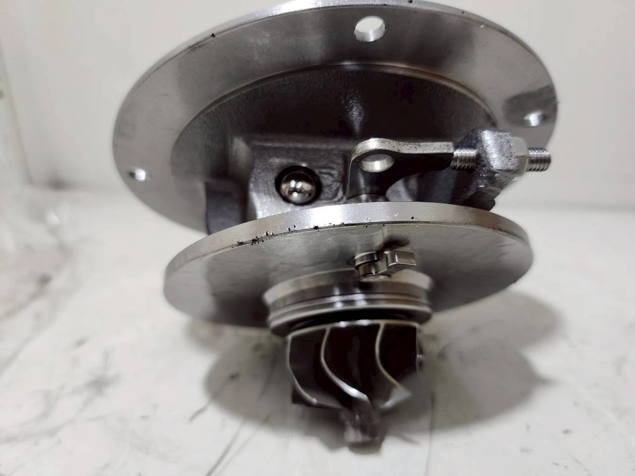HILUX 海力士柴油車 渦輪增壓吸入異物 更換機芯 DPF EGR清洗