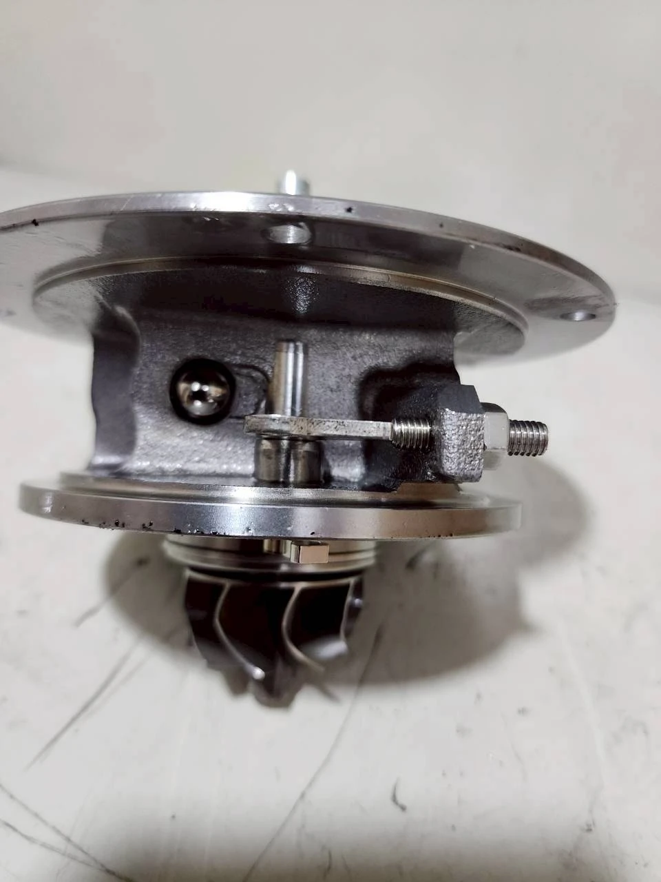 HILUX 海力士柴油車 渦輪增壓吸入異物 更換機芯 DPF EGR清洗