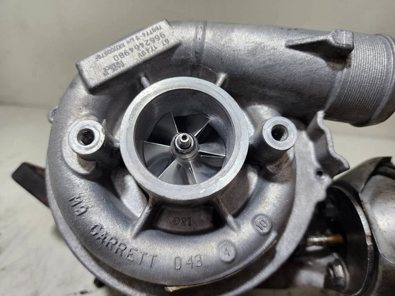 Ford Focus MK2 柴油車 渦輪吸入異物 葉片損壞 機芯換新 可變整理 升級五軸加工鍛葉