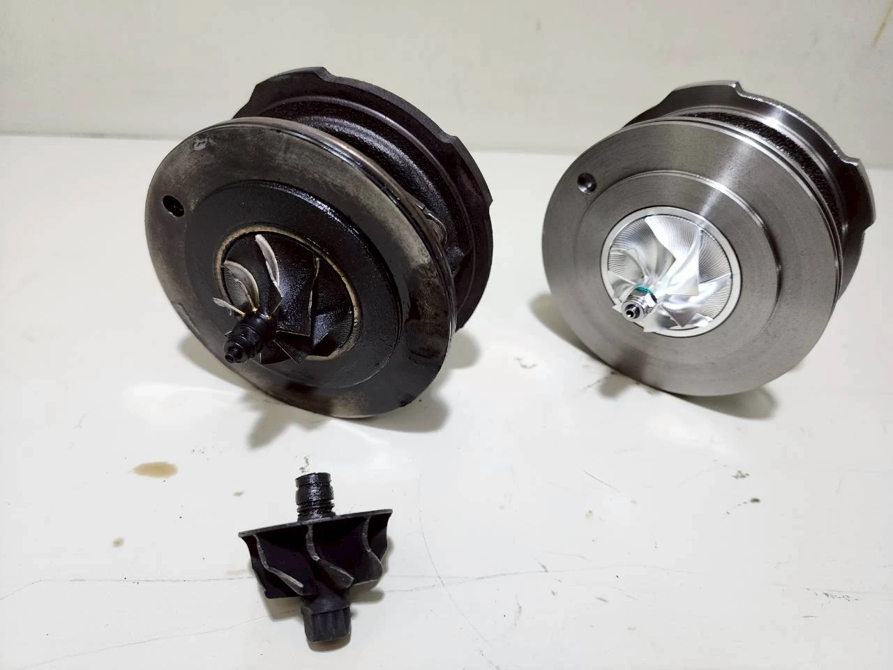 VOIVO XC60渦輪芯軸斷軸換全新心臟機芯